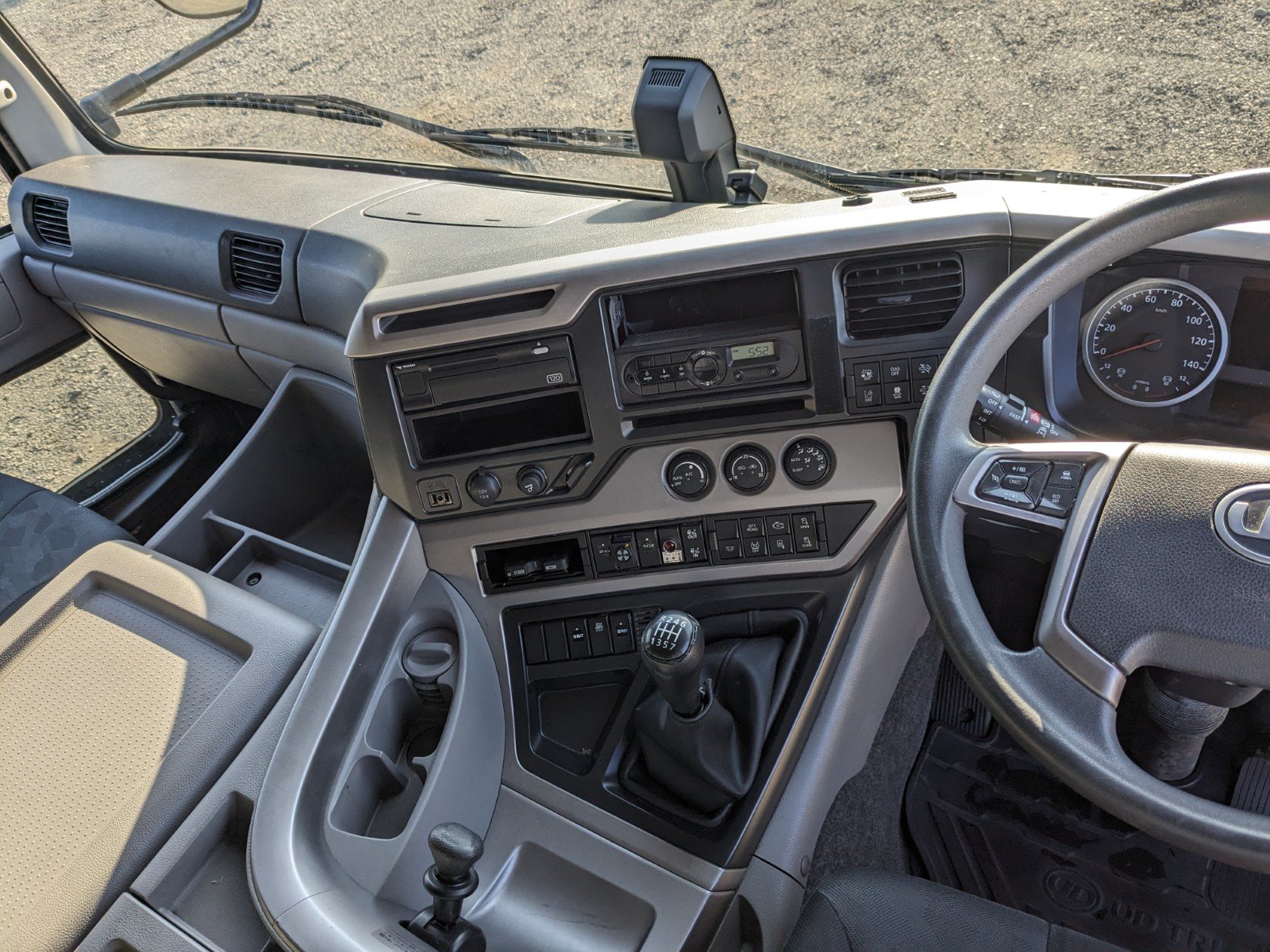 vehicle_image_20260129101159y71lziCLfq.jpg