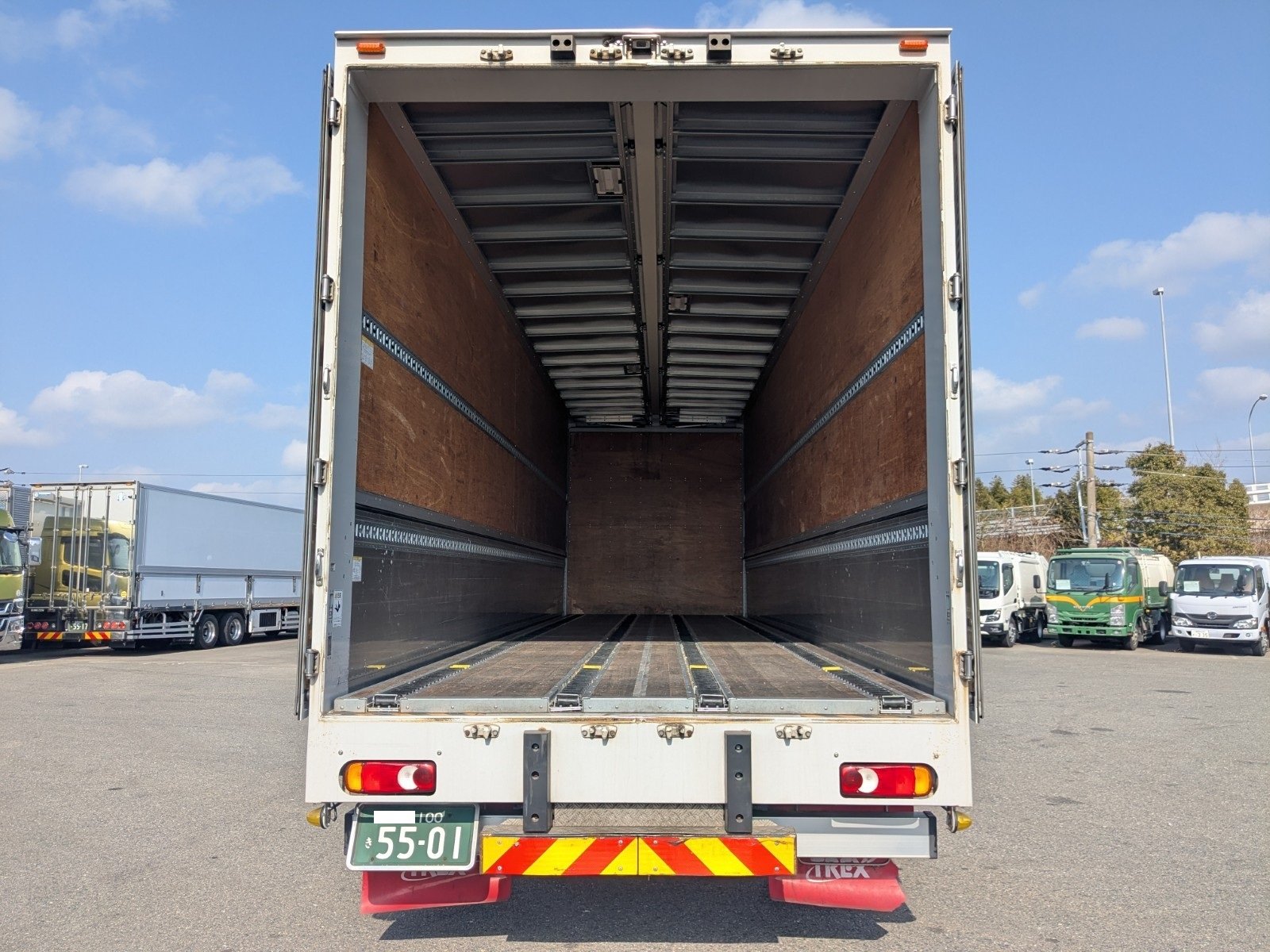 vehicle_image_20260120183943iD9TUclL9i.jpg