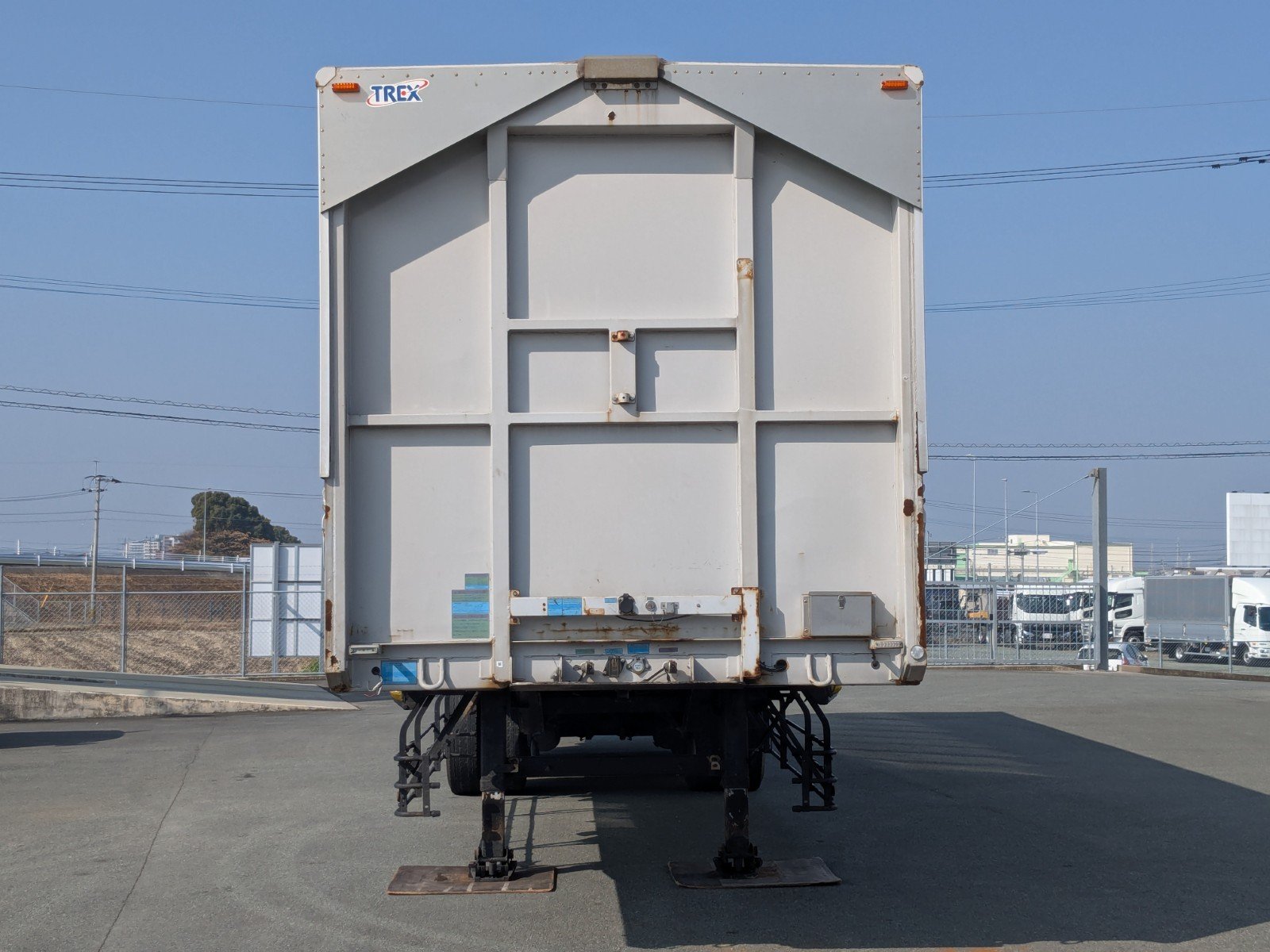 vehicle_image_20260213093952ckgBSIzOqh.jpg