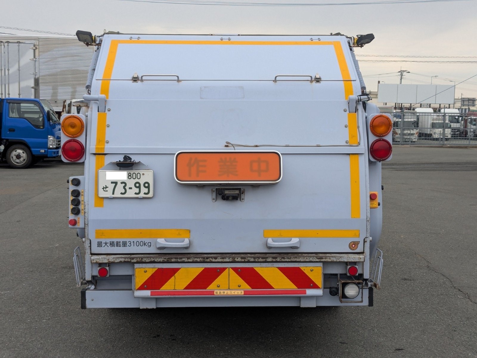 vehicle_image_20260126182709ezM2VlIh8k.jpg