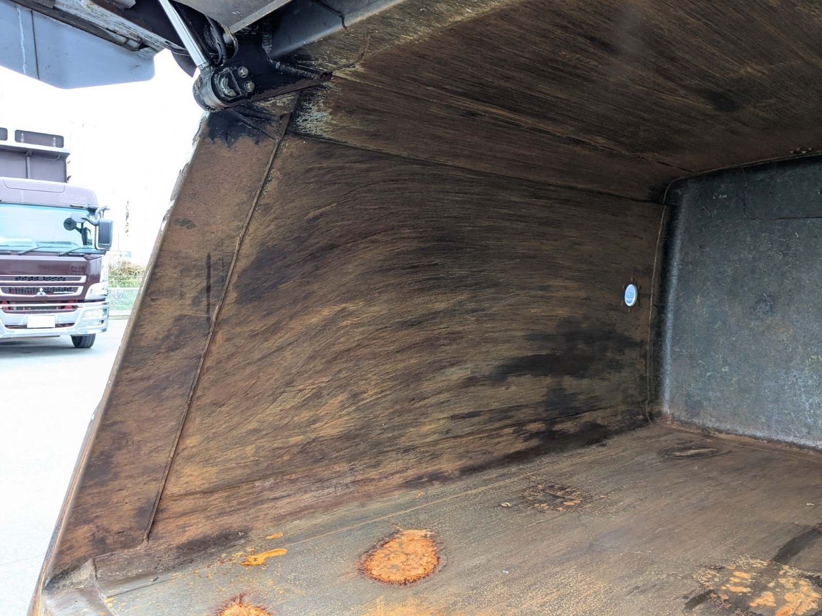 vehicle_image_20260126182709odhCc88tUb.jpg