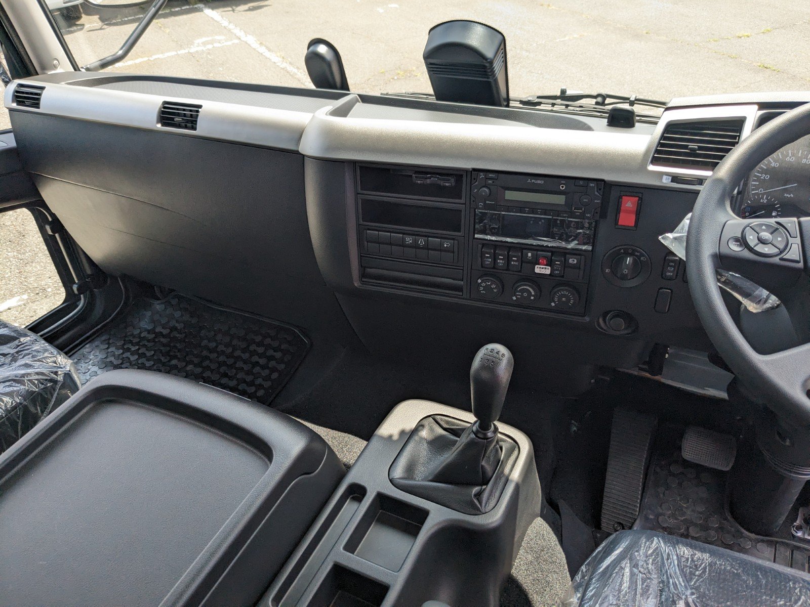 vehicle_image_20260612111407ONkelzJrWG.jpg