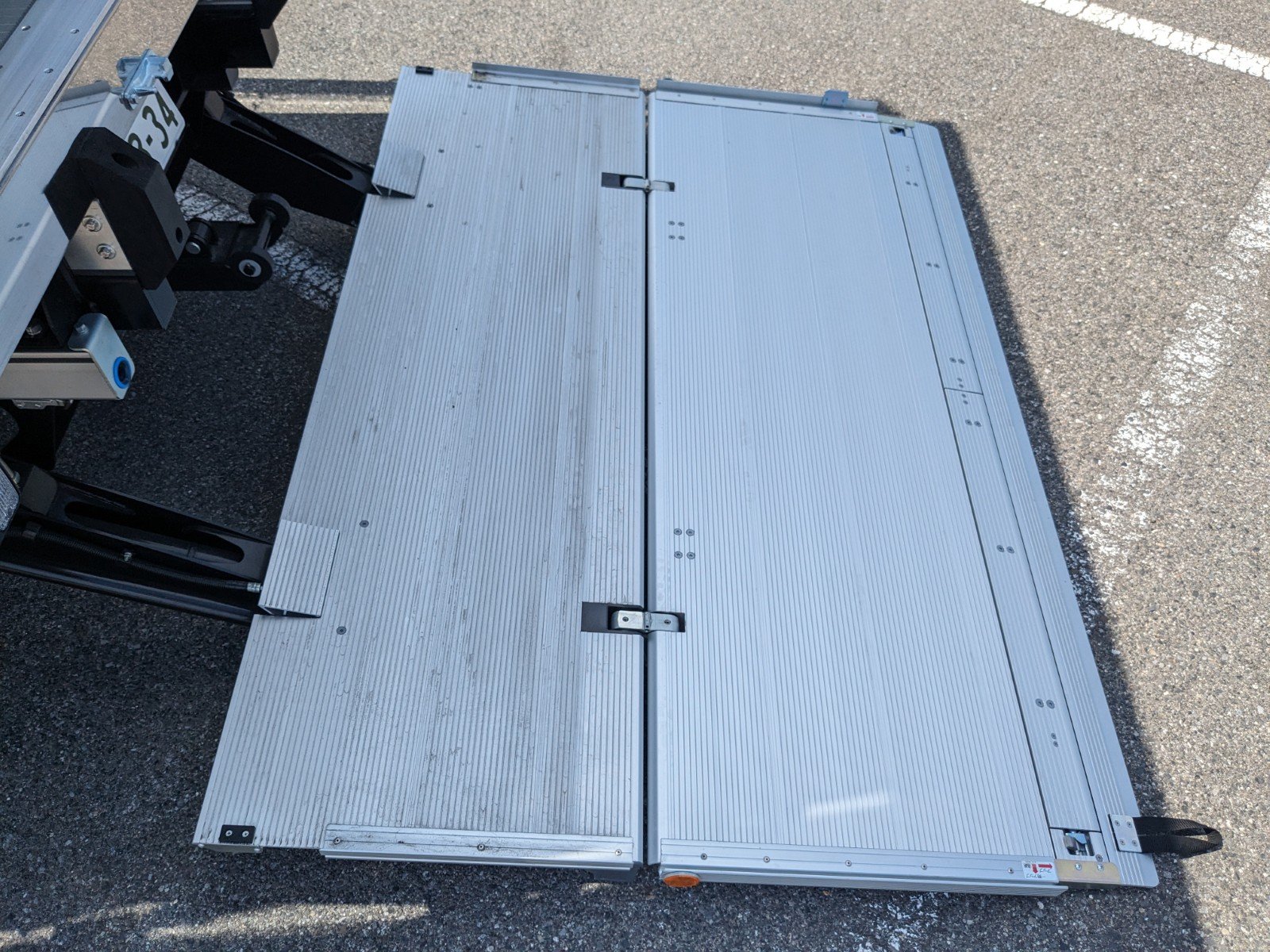 vehicle_image_20260612111407P0ZydzJrDl.jpg