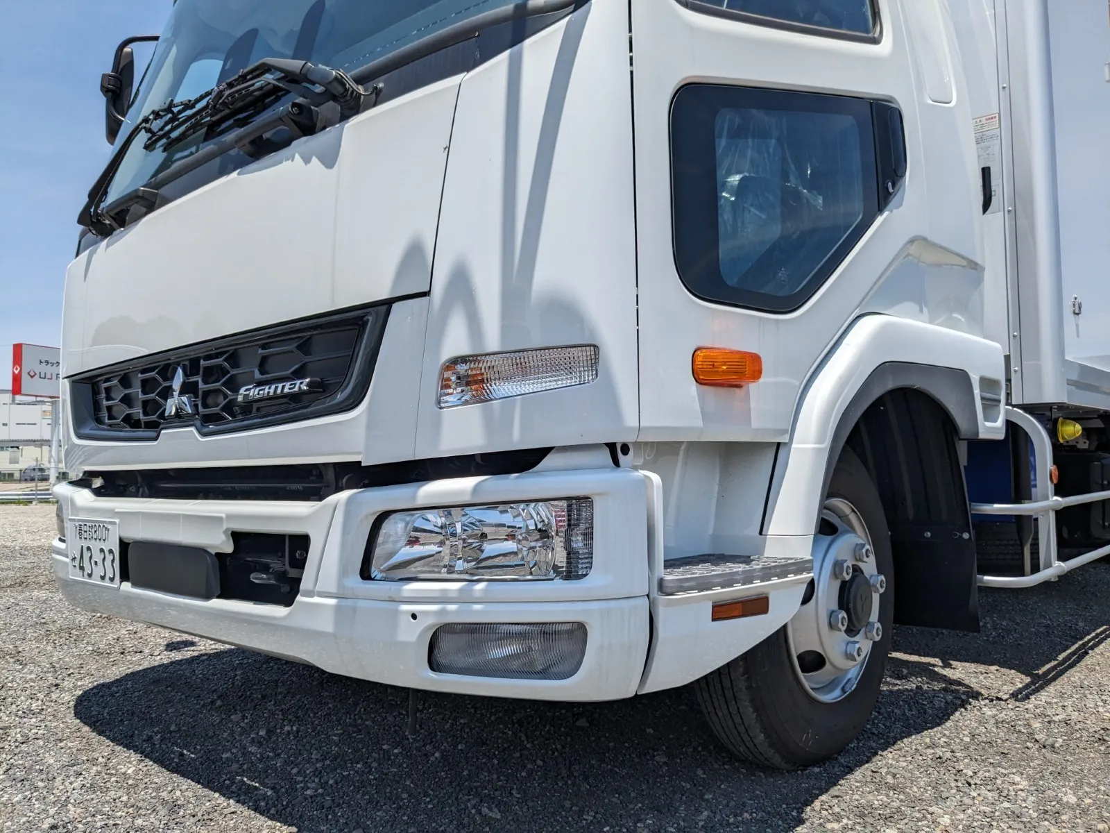 vehicle_image_20260619105436EgBIWVLSt7.webp