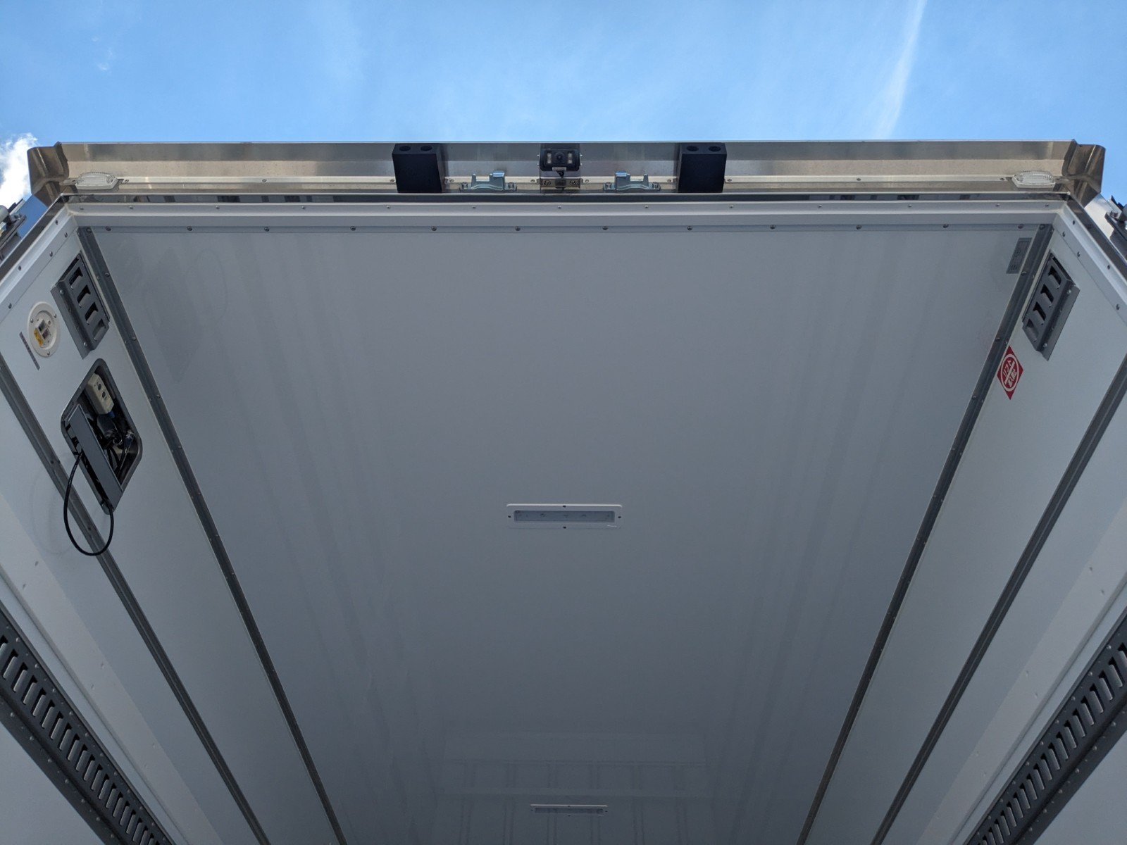 vehicle_image_202606121034087tZL3jwhn0.jpg