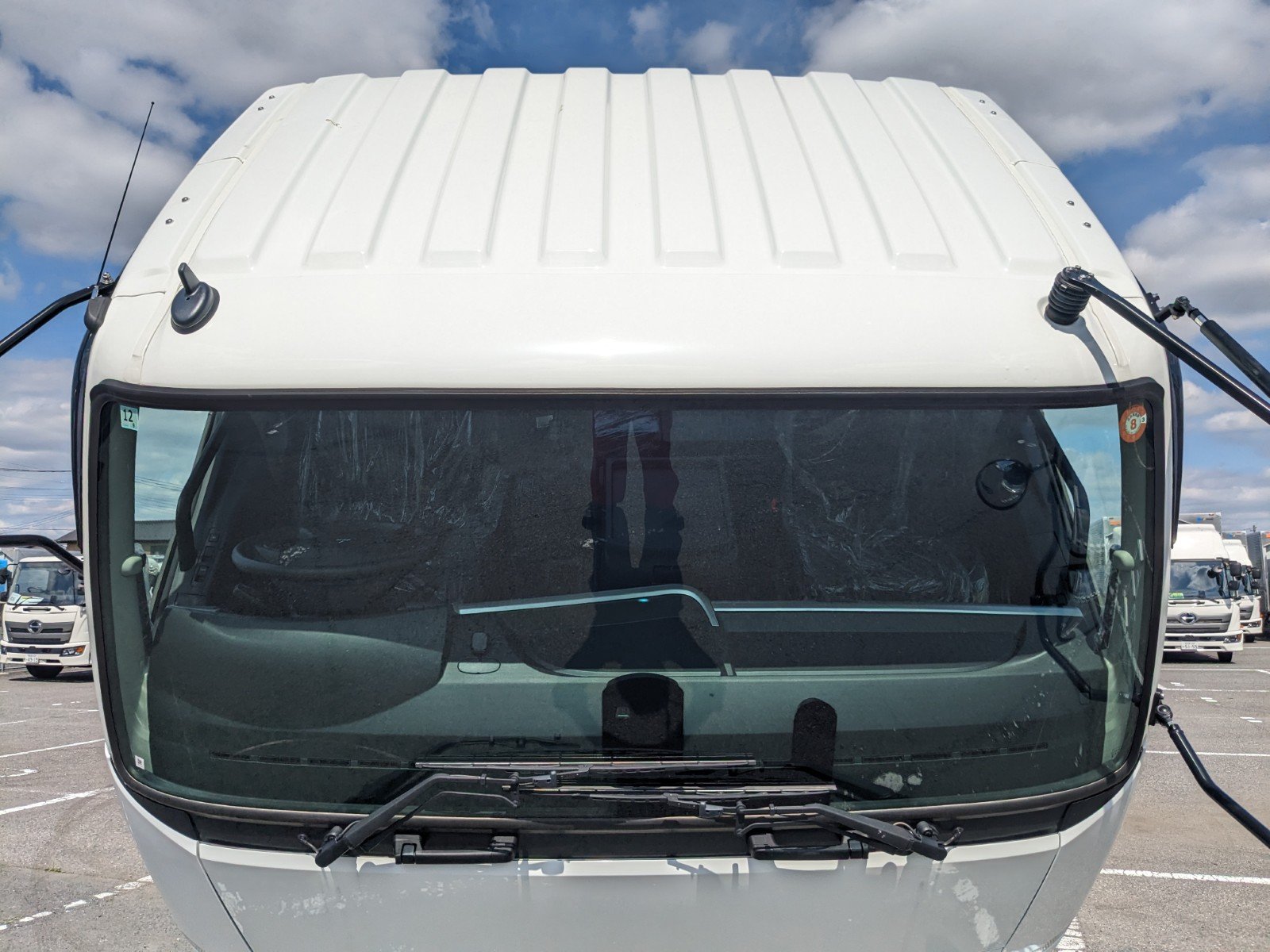 vehicle_image_20260612103408T4gngDkOzk.jpg