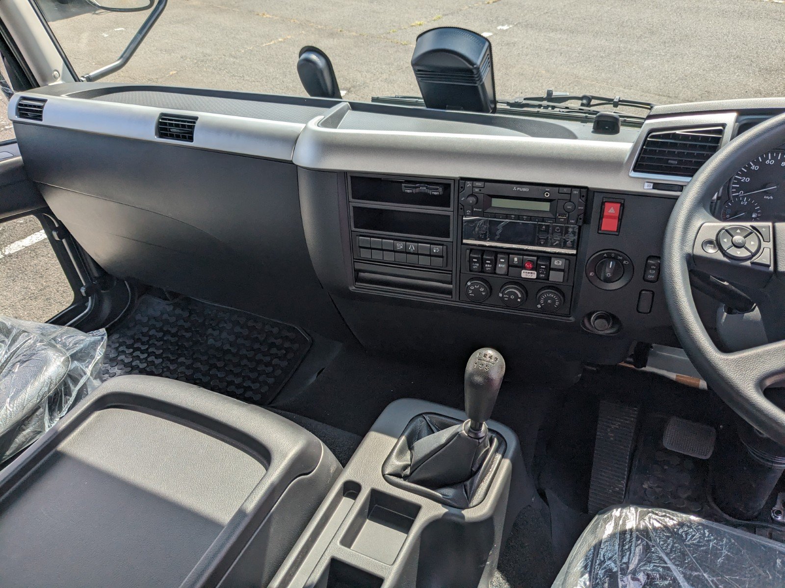 vehicle_image_20260612103408hxMsSBQved.jpg