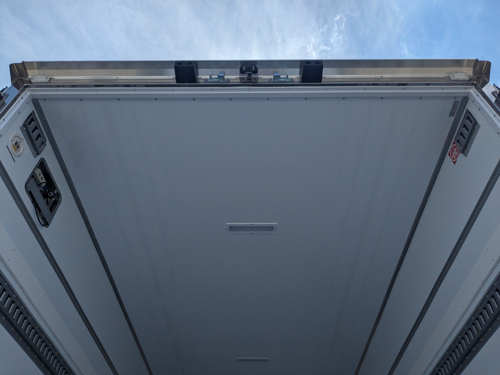 vehicle_image_20260612103025aT8aePryOf.jpg