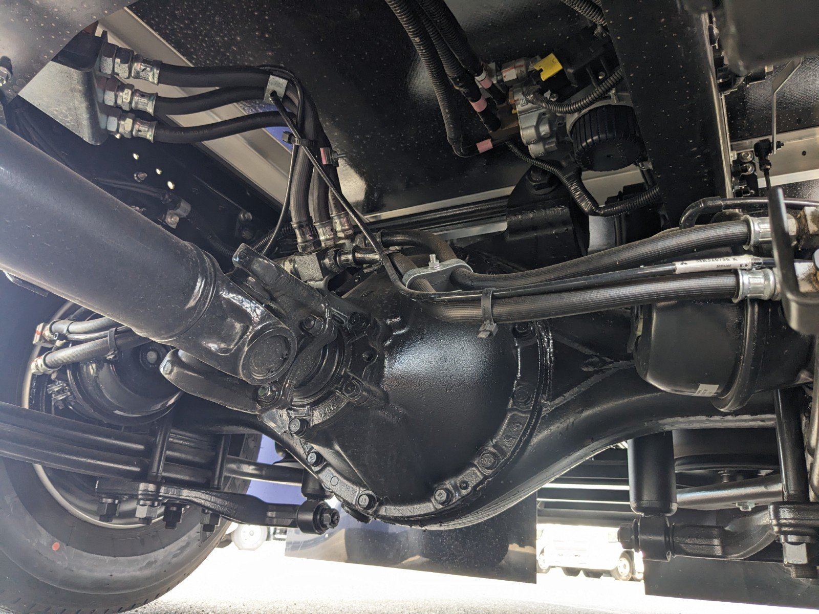 vehicle_image_20260612103025qlIhJP7aws.jpg