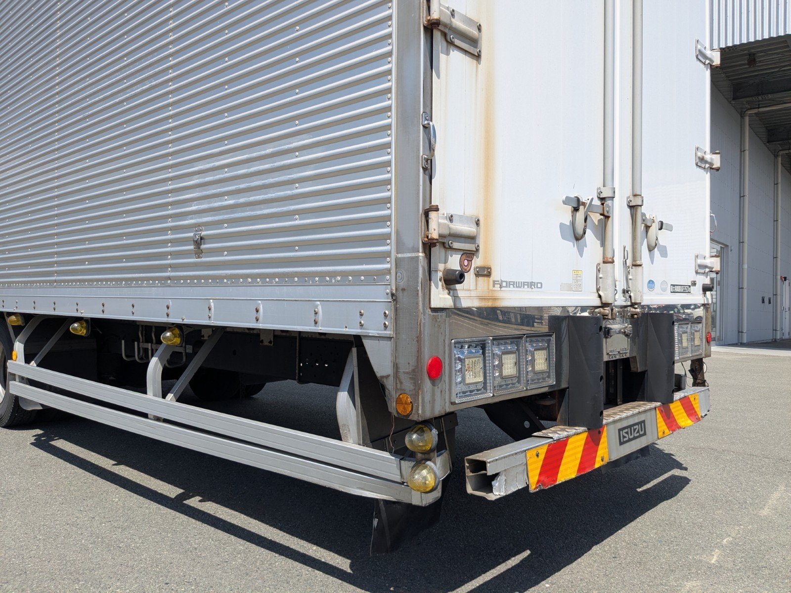 vehicle_image_202604080927237Fjw5XvPFX.jpg