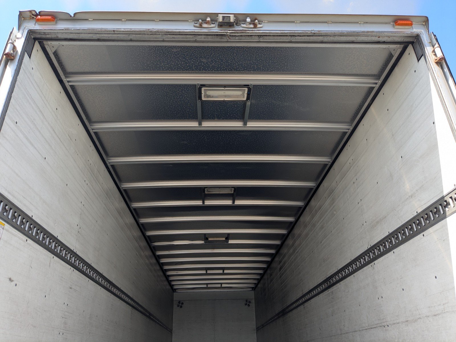 vehicle_image_20260408092723l645ac0OXA.jpg