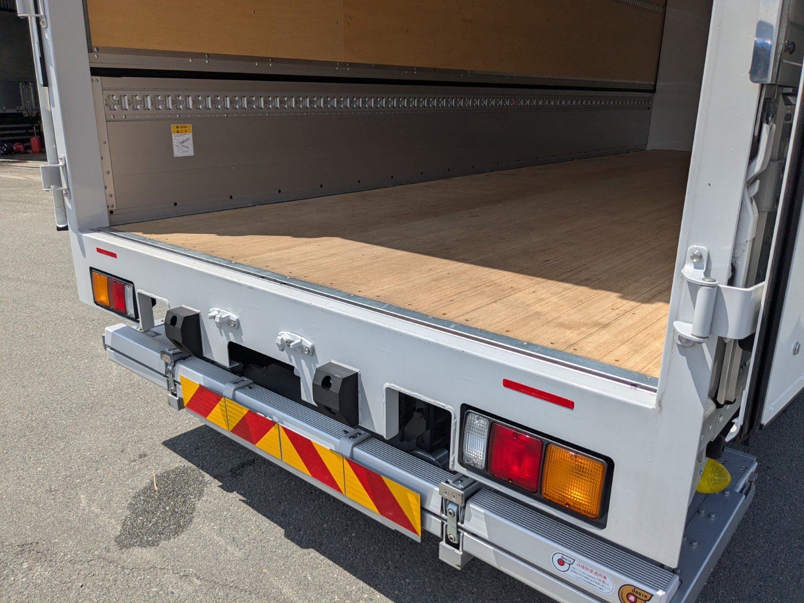 vehicle_image_20260612160821zJfSkQOVUG.jpg