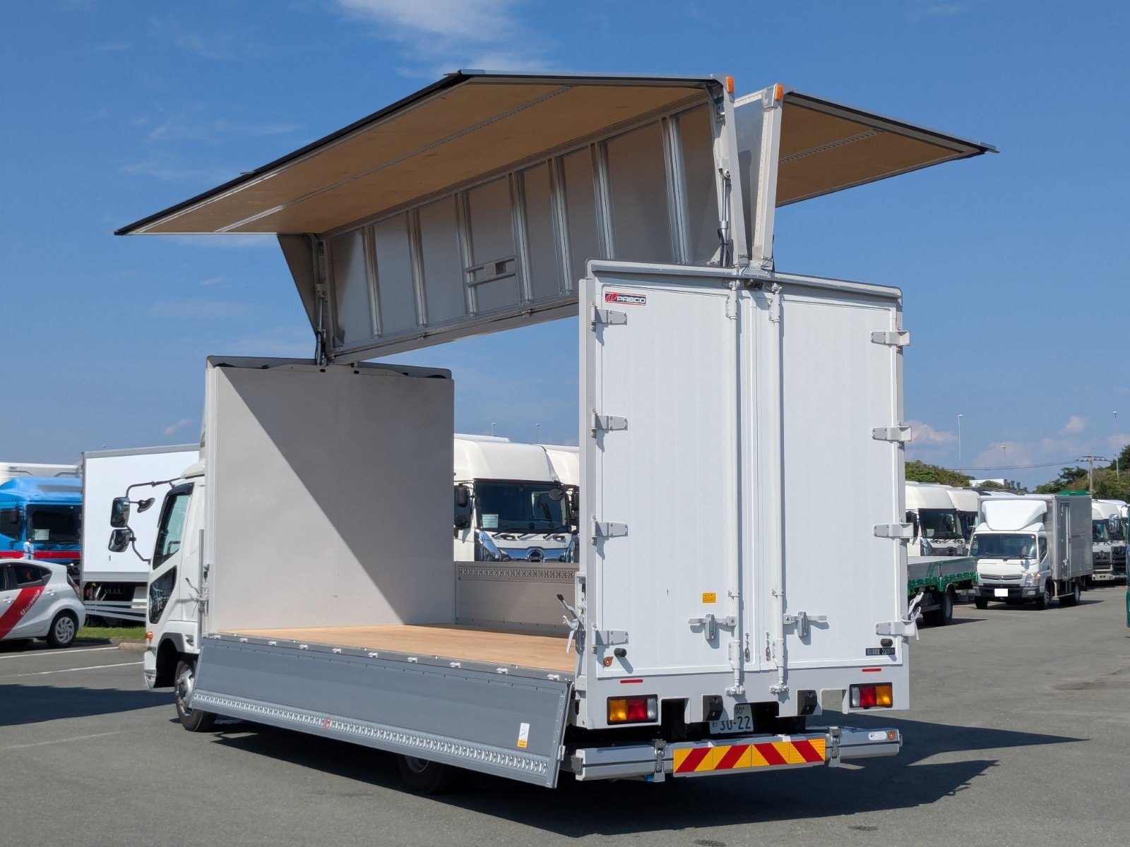 vehicle_image_202606121620033IZnWIso2I.jpg