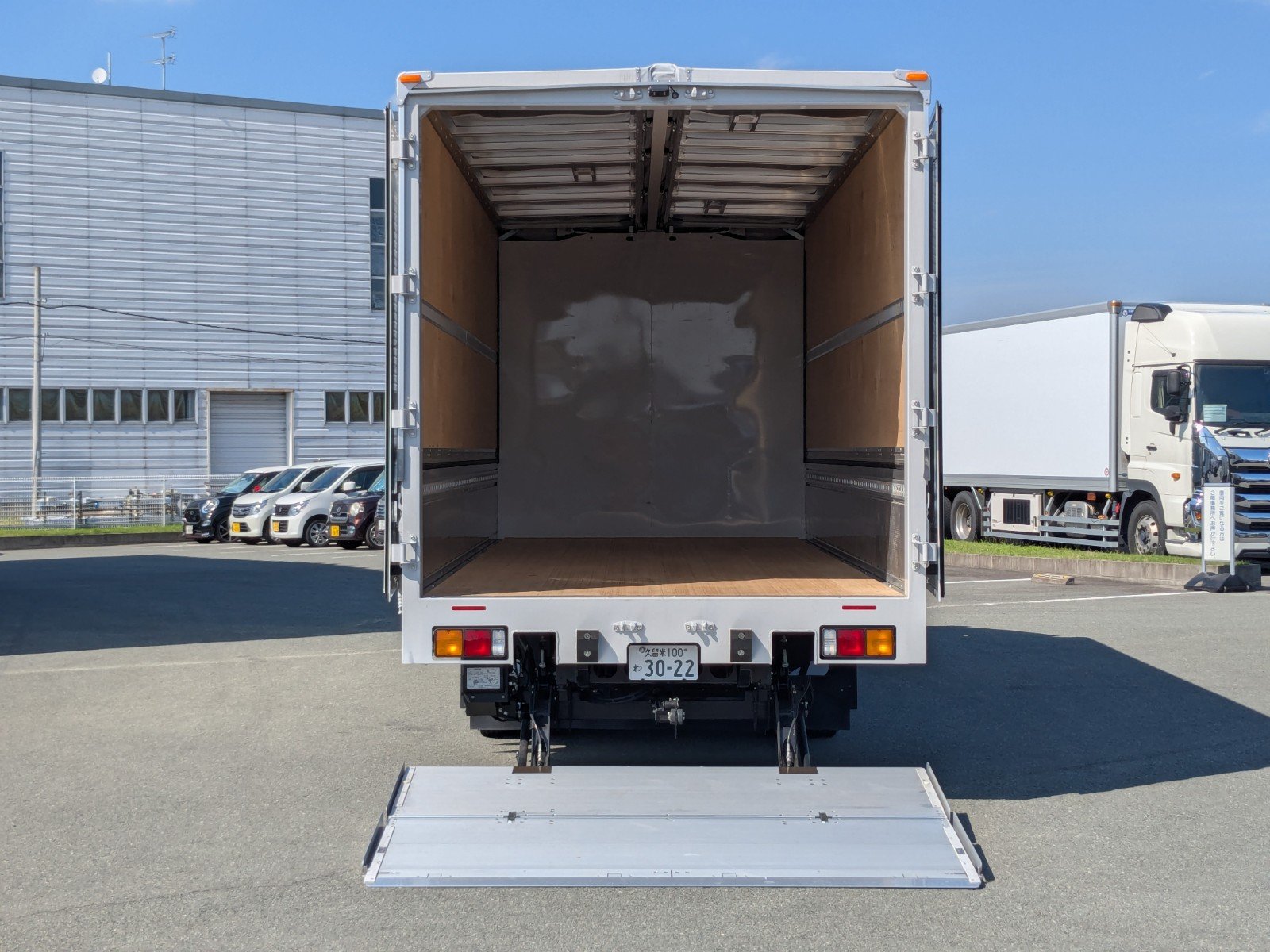 vehicle_image_20260612162003JbMm1cXqyC.jpg