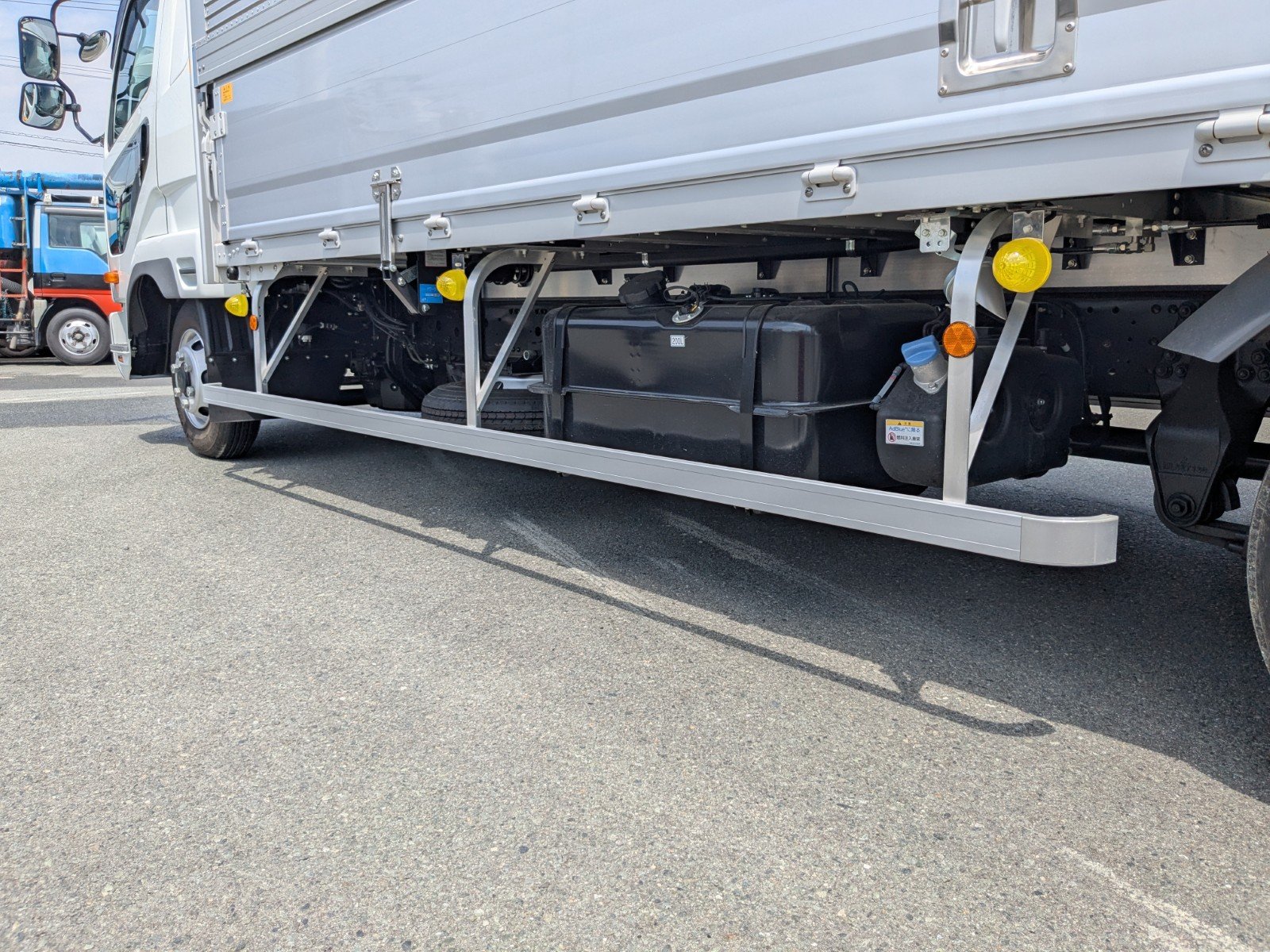 vehicle_image_20260612163319CQHshEosGg.jpg