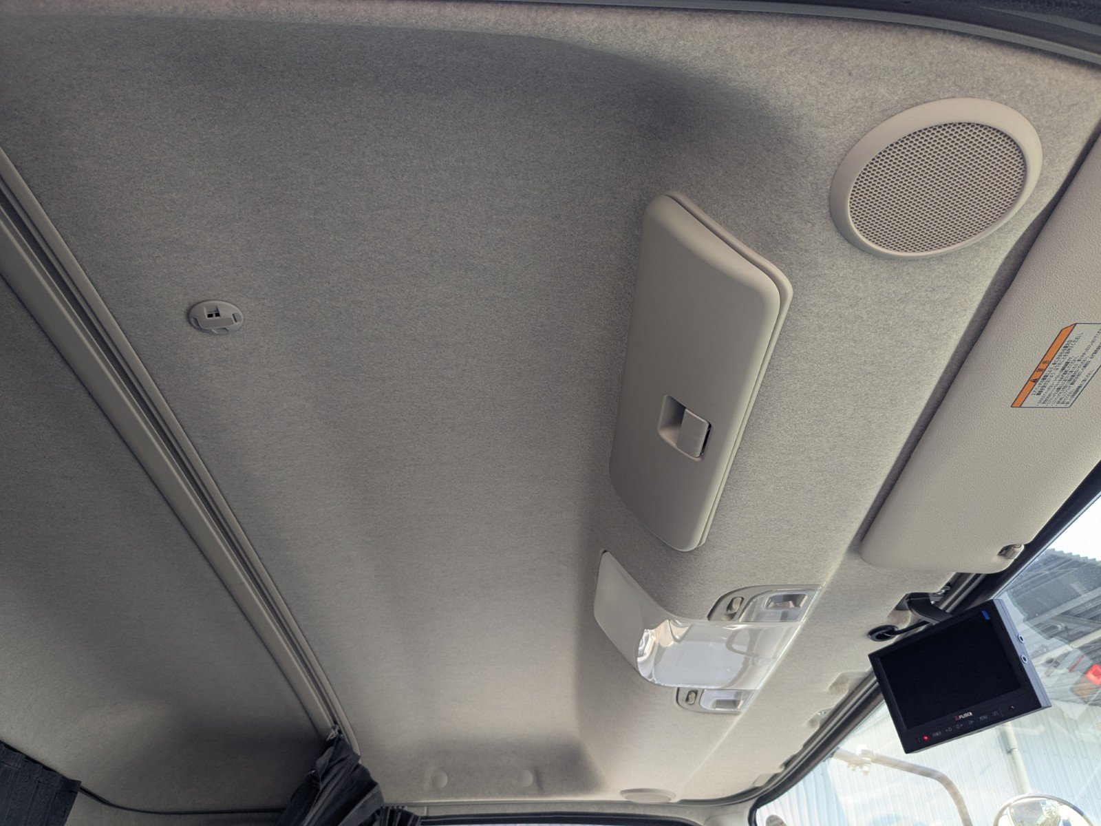 vehicle_image_20260612165301OfTX9HGNIy.jpg