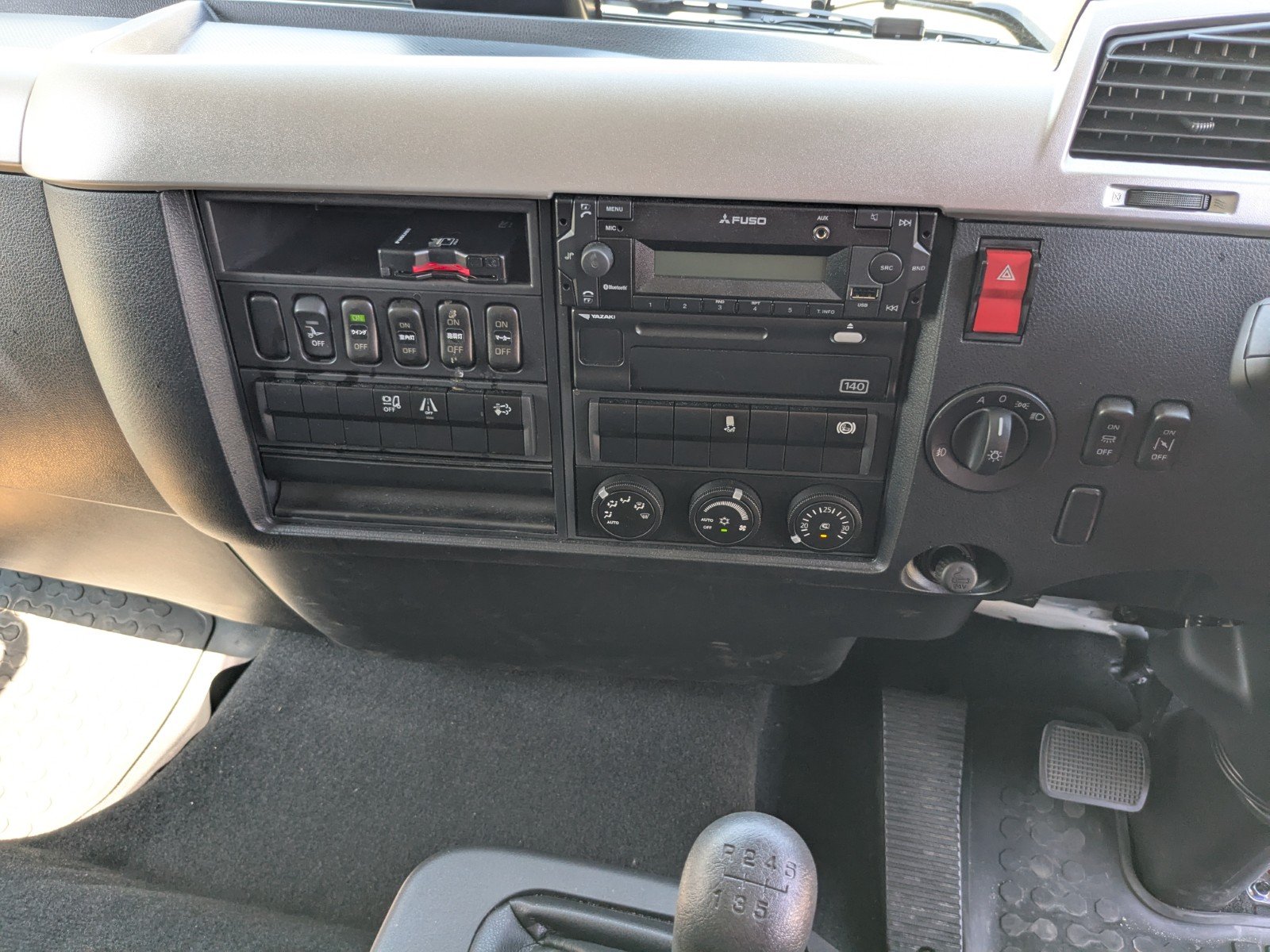 vehicle_image_20260612165301RwNTXGeSHM.jpg