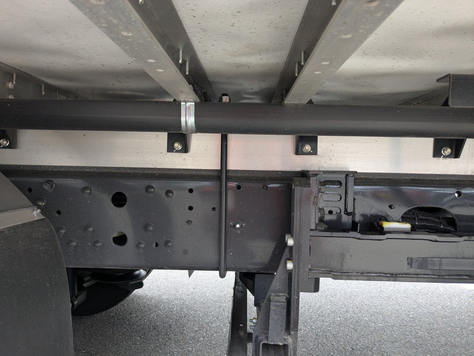 vehicle_image_20260612170526hlFUI5VL6J.jpg