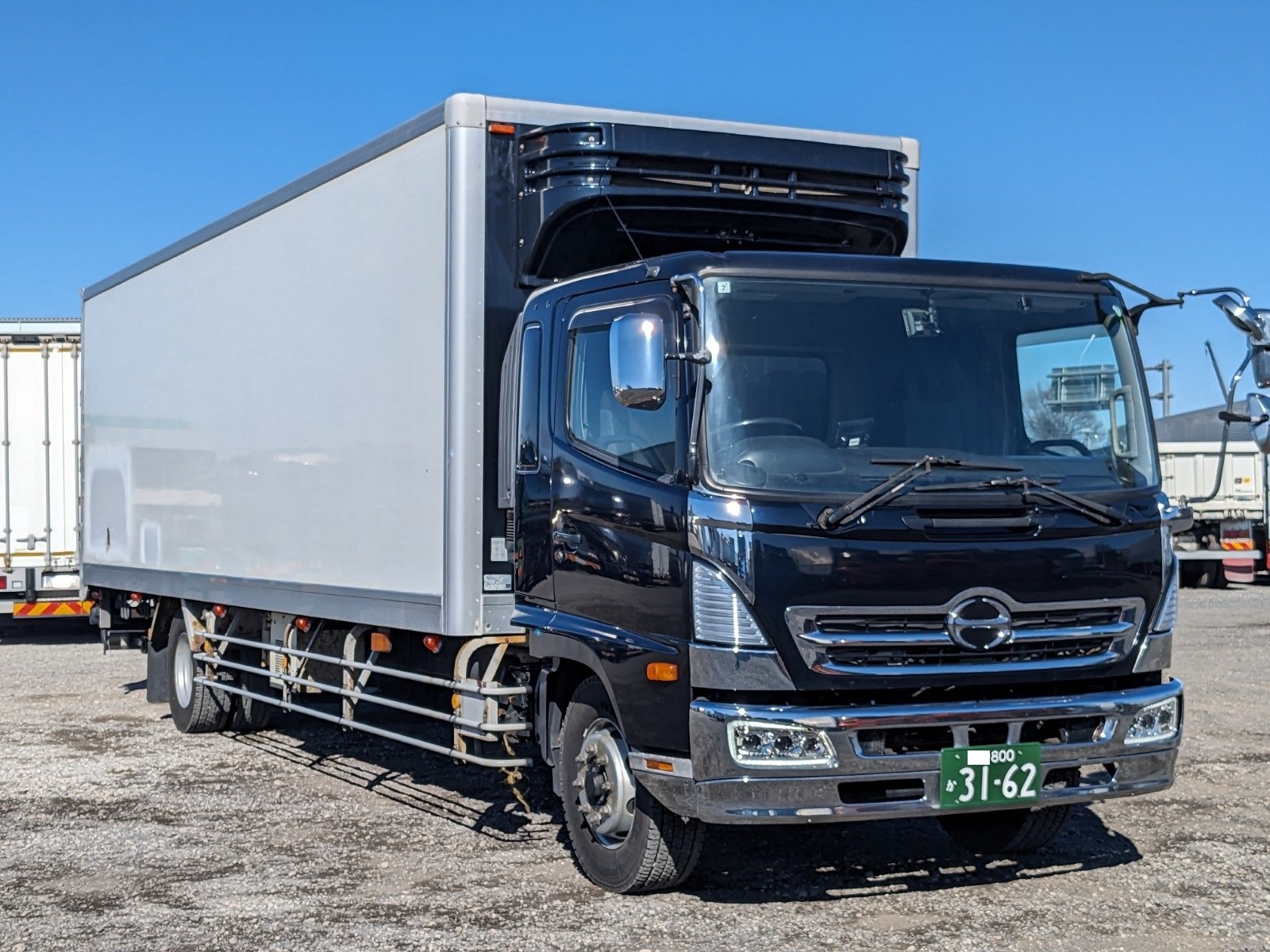 vehicle_image_20260213091236QbvIR9vLd9.jpg