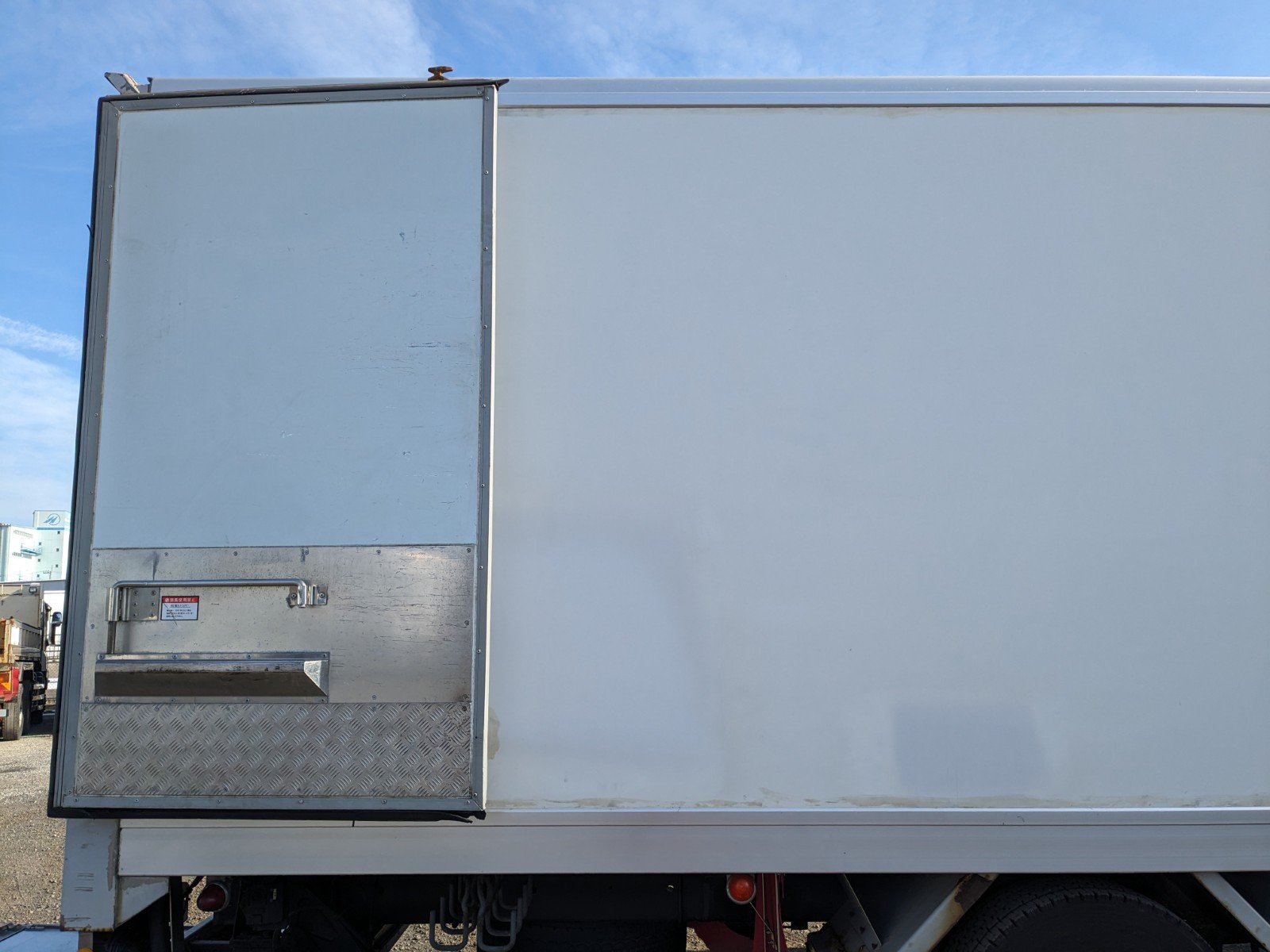 vehicle_image_20260213091236jAfd6knU1B.jpg
