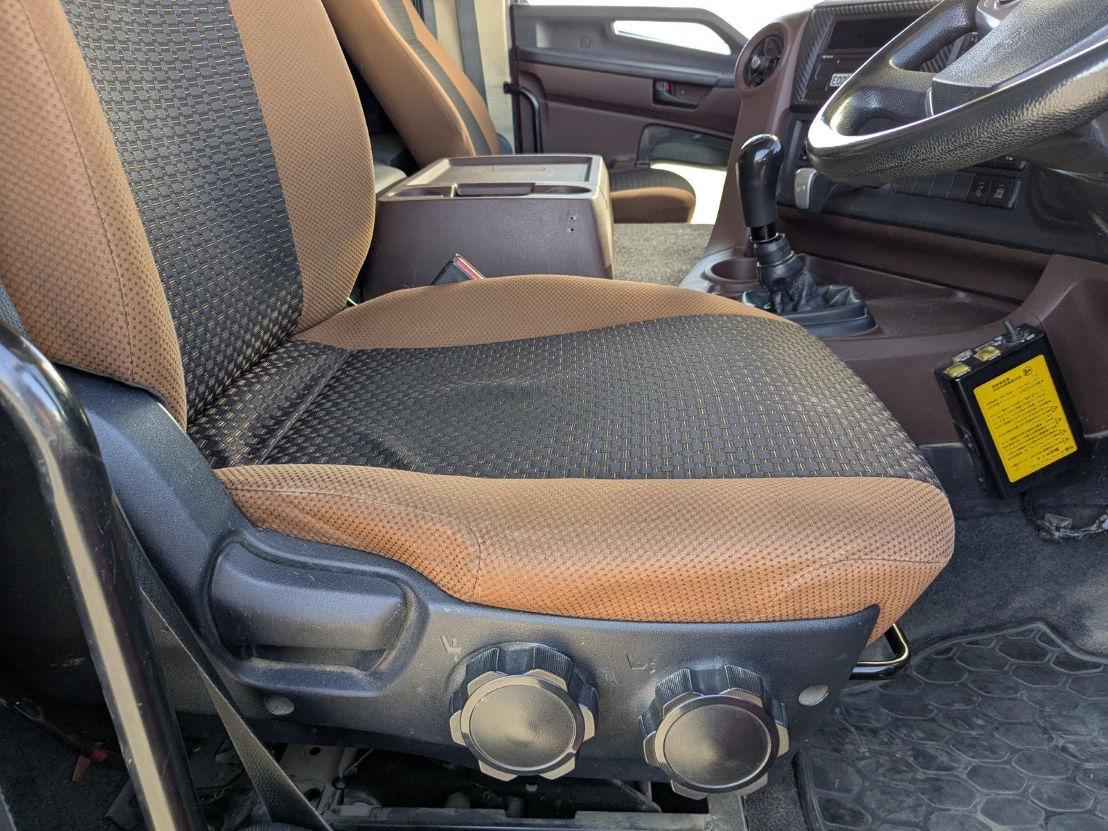 vehicle_image_20260126183457lYHXx95IVO.jpg