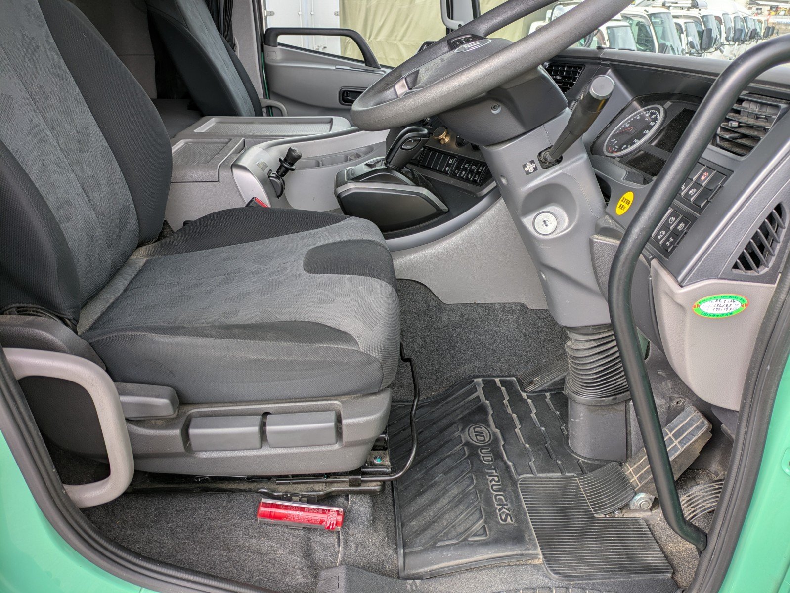 vehicle_image_202601260923345J6XWBfIgT.jpg