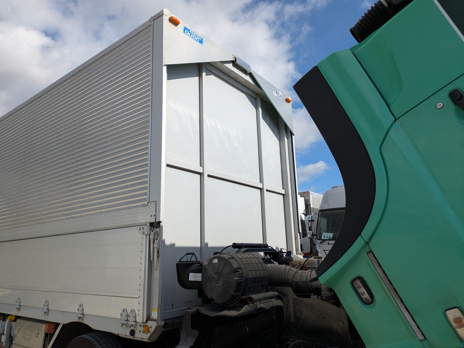 vehicle_image_20260126092334go9lNf3I7U.jpg