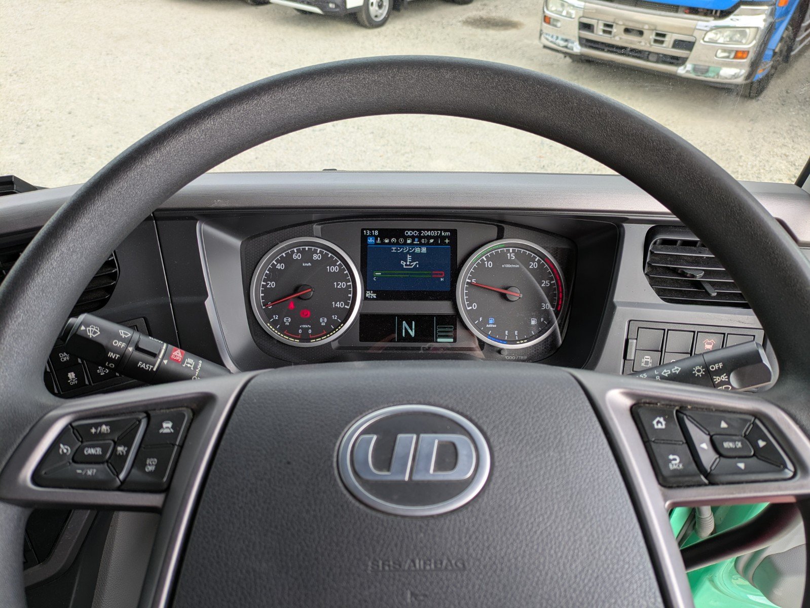 vehicle_image_20260126092334gpXMyX1aQC.jpg
