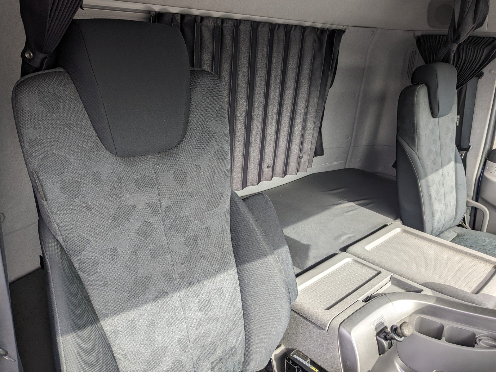 vehicle_image_20260129163939jFPeV4p3p2.jpg