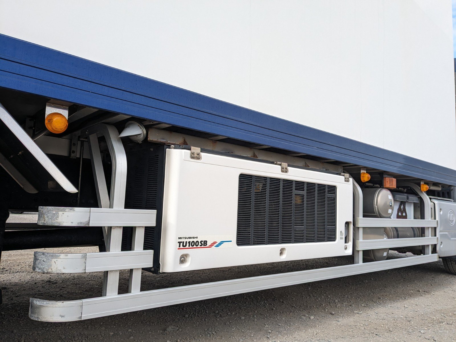 vehicle_image_20260129163939vJEaFIabwb.jpg