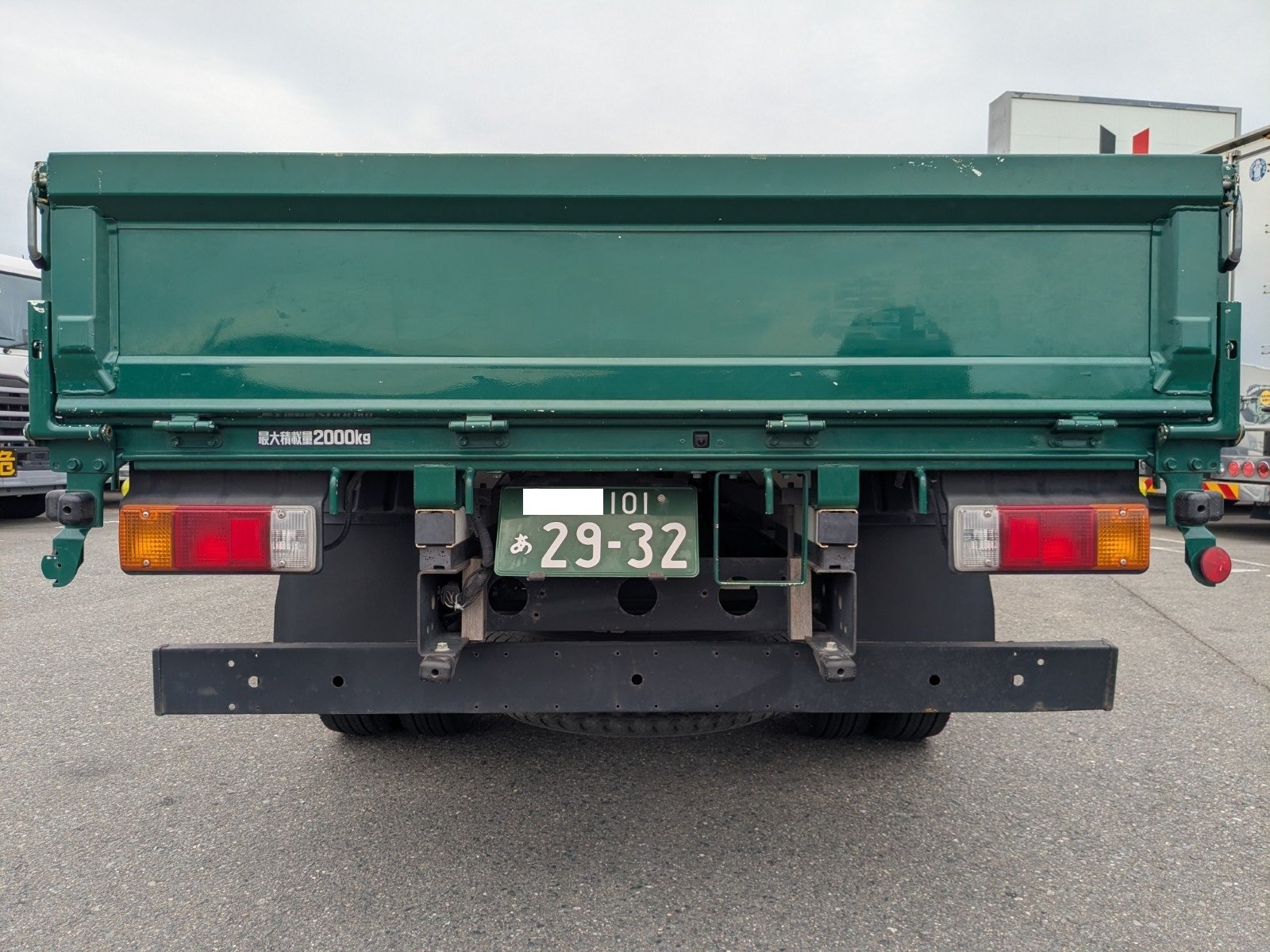 vehicle_image_20260126183711BZu2XXq4a3.jpg