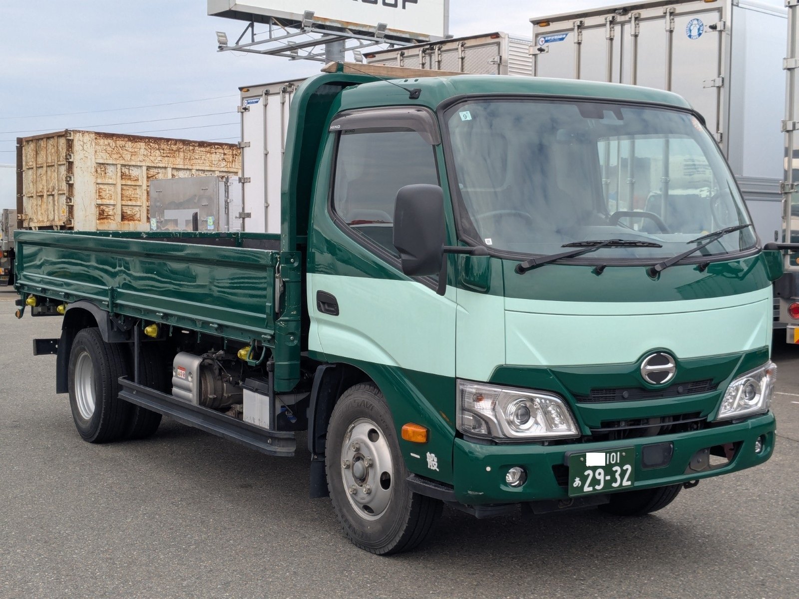 vehicle_image_20260126183711FlktWqzg1m.jpg