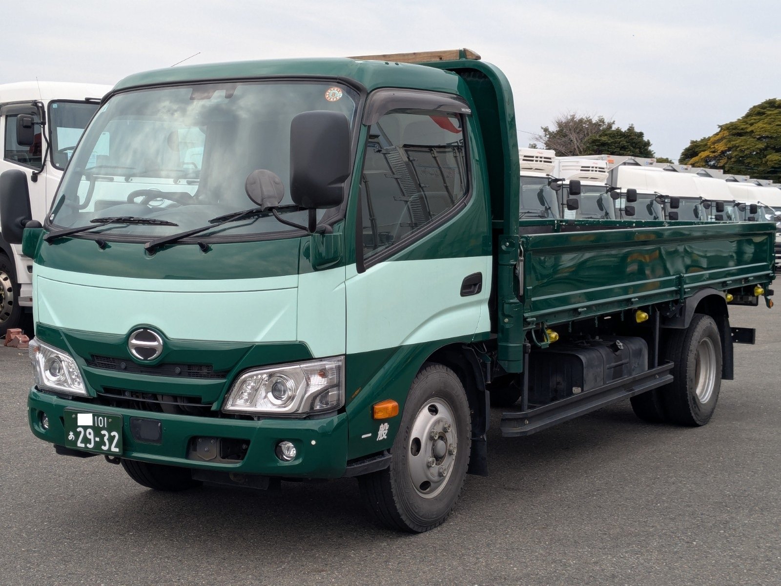 vehicle_image_20260126183711LmaSxnwVBl.jpg