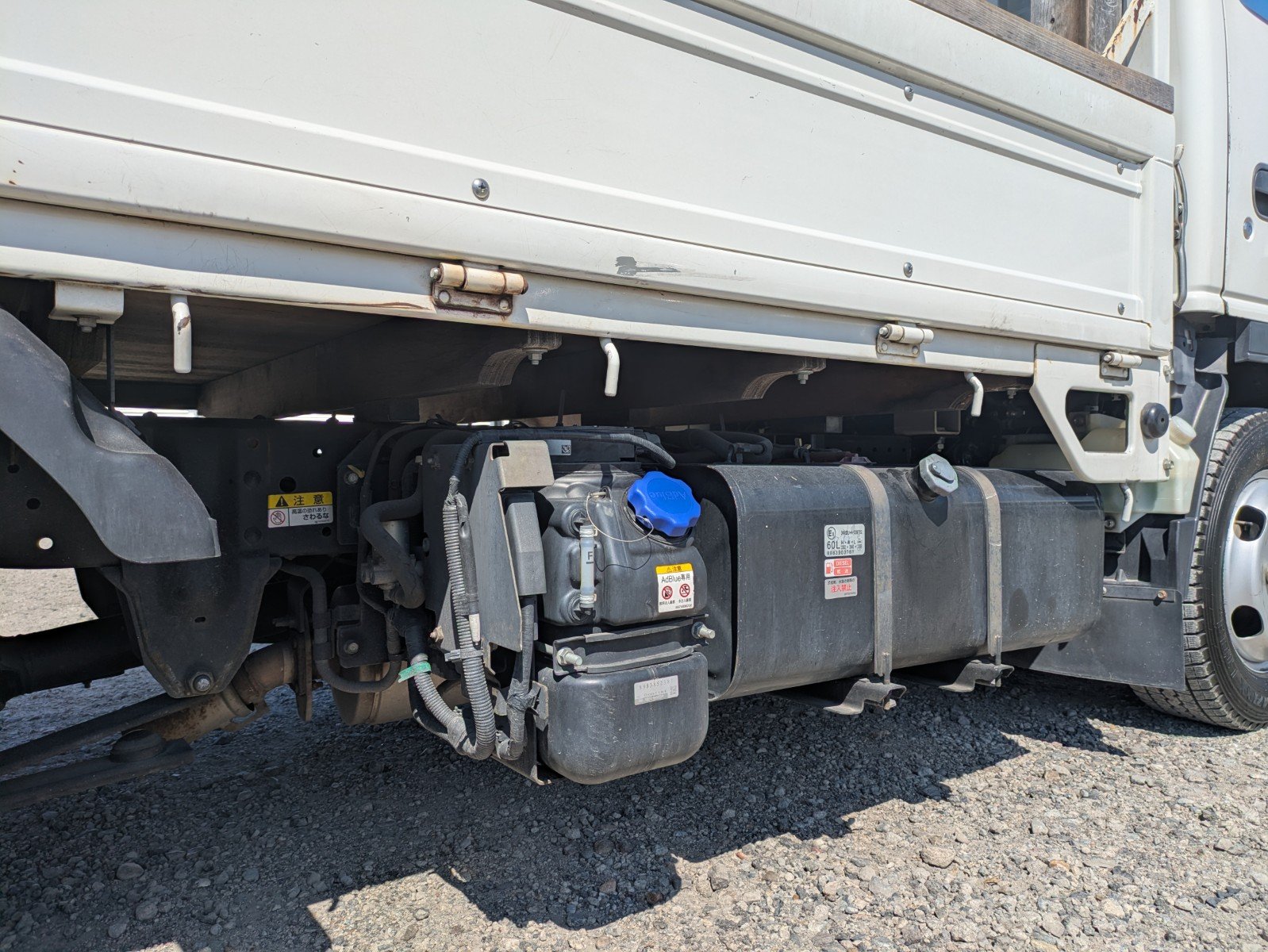 vehicle_image_20260323185207yRc8d6vjDi.jpg