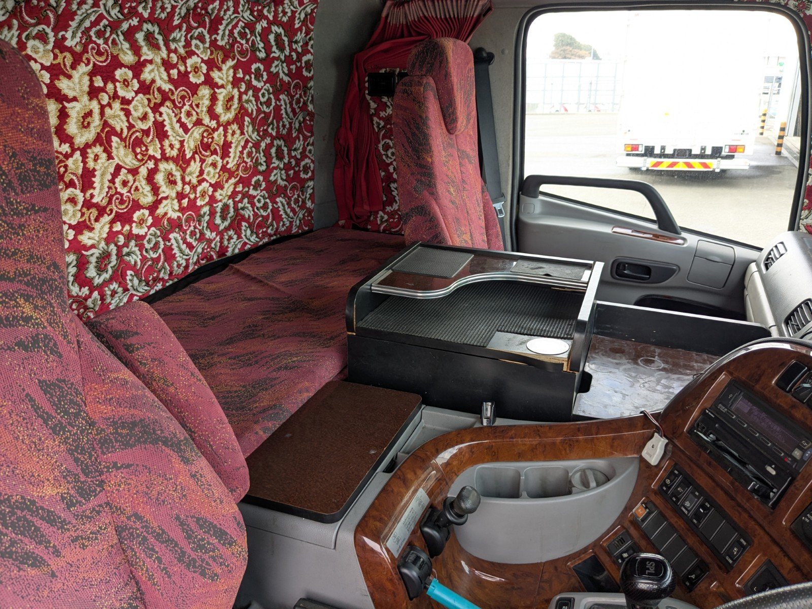 vehicle_image_20260207103951VXZup3QVNZ.jpg