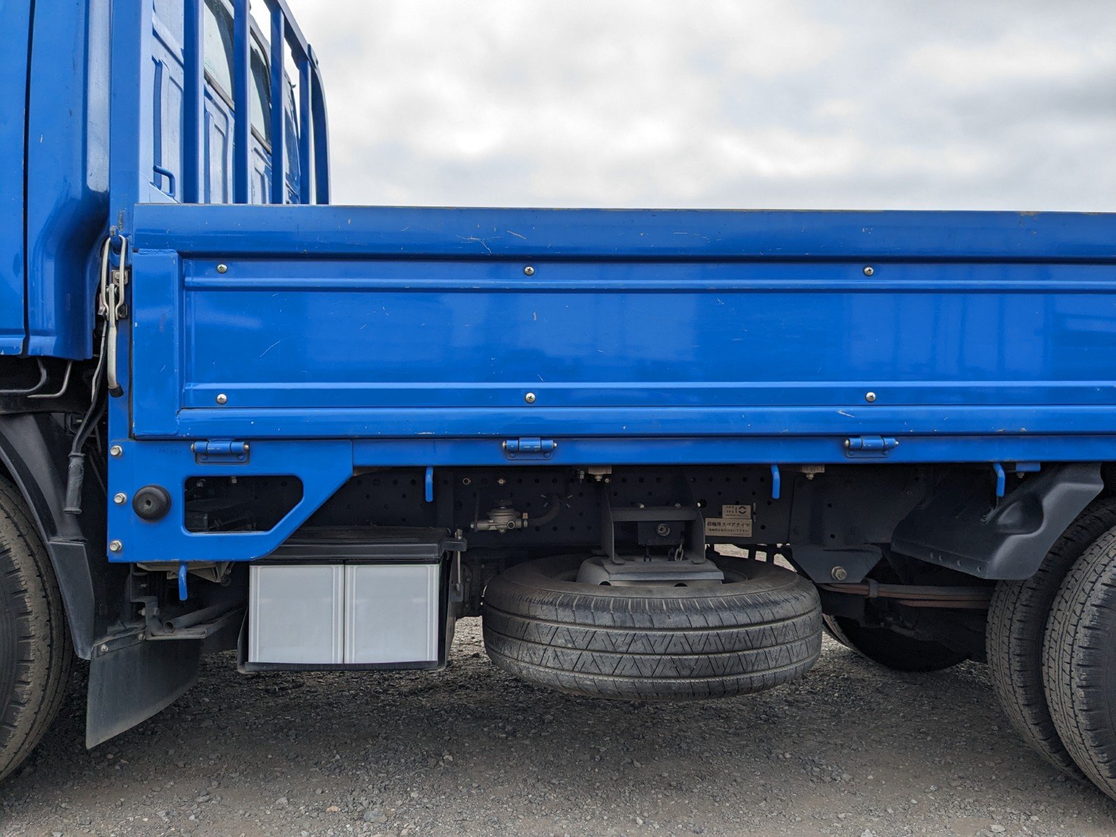 vehicle_image_20260309160843oxJGS6HZKY.jpg