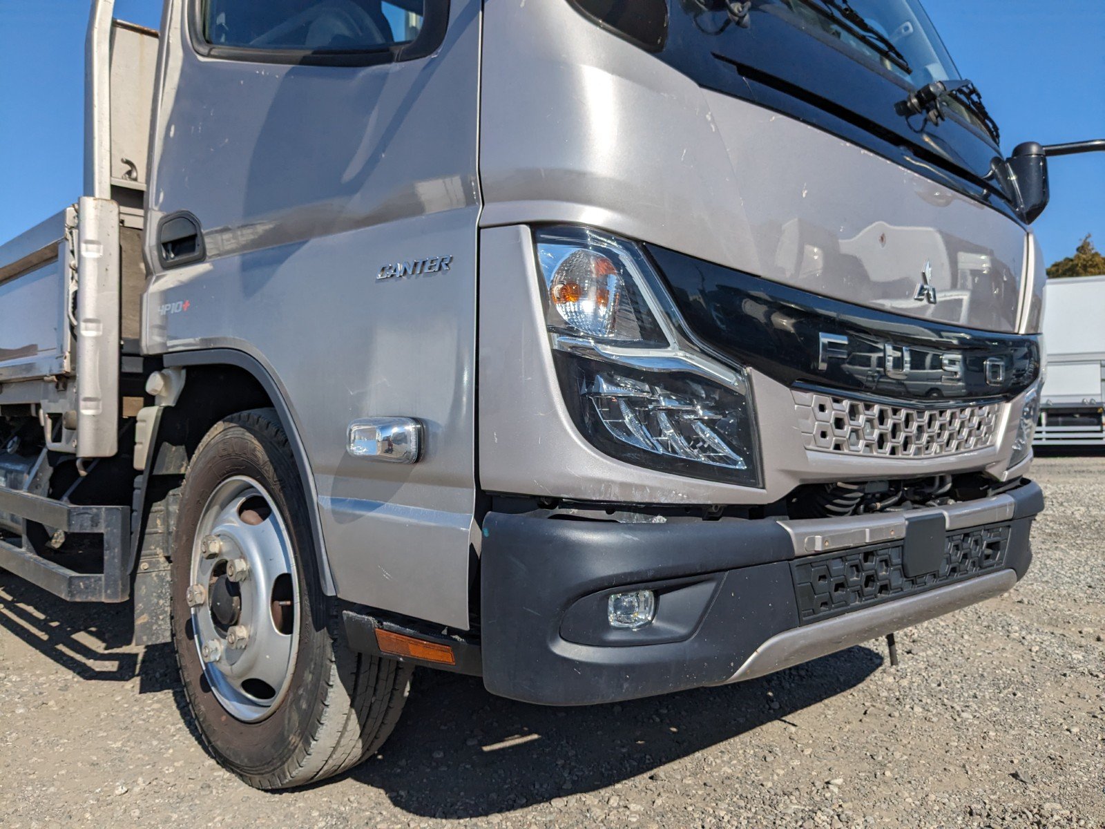 vehicle_image_20260316164525JDYuQ6KEcP.jpg