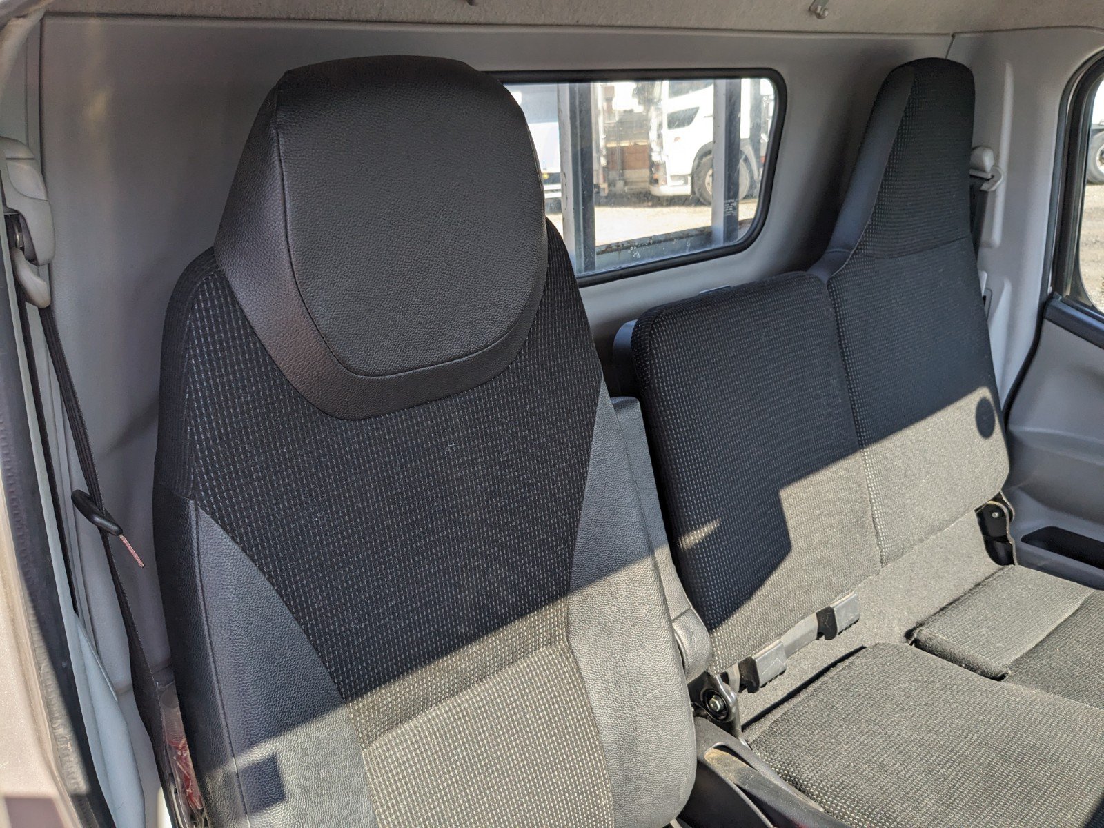 vehicle_image_20260316164525PkKRoljLqR.jpg