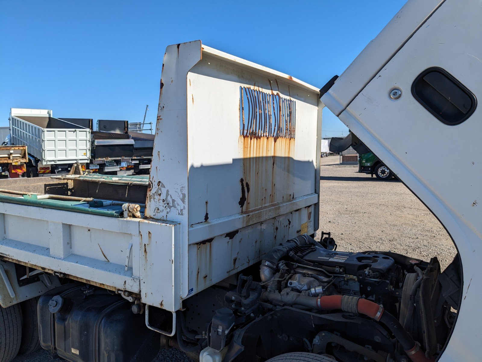 vehicle_image_20260126113503bdmD8xS4jN.jpg