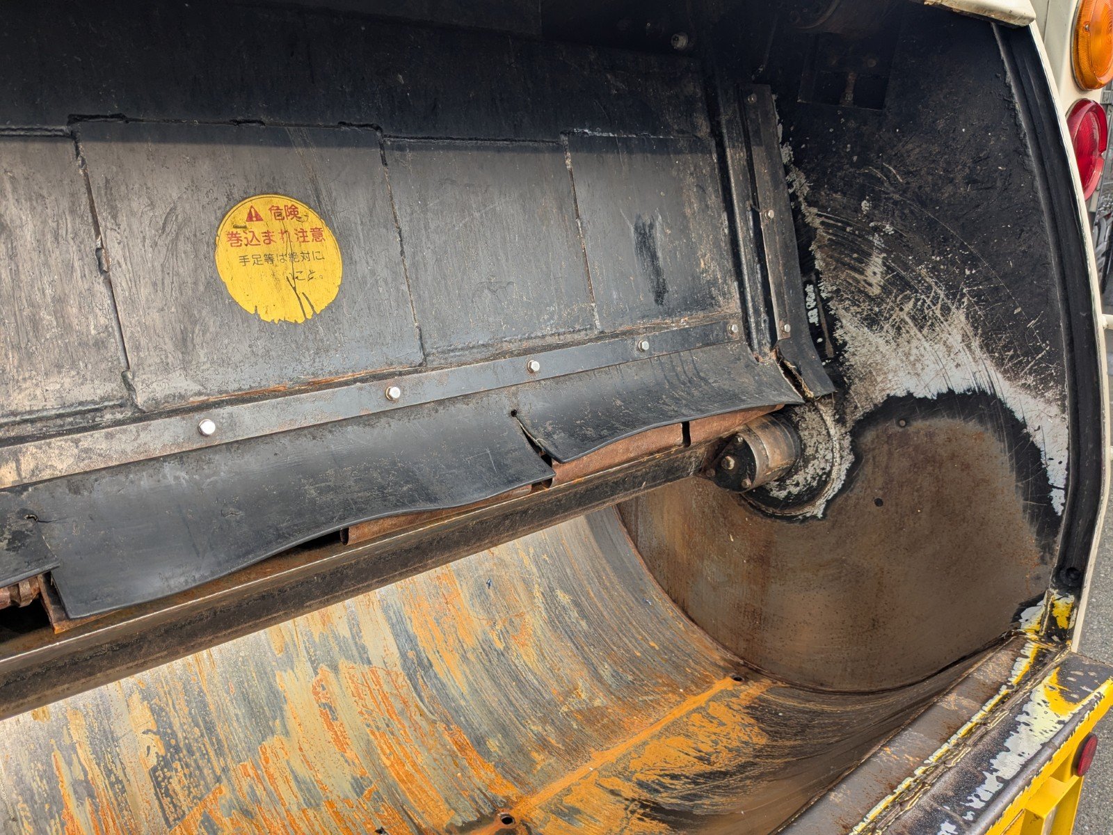 vehicle_image_20260216154356ny1zd0CFXY.jpg