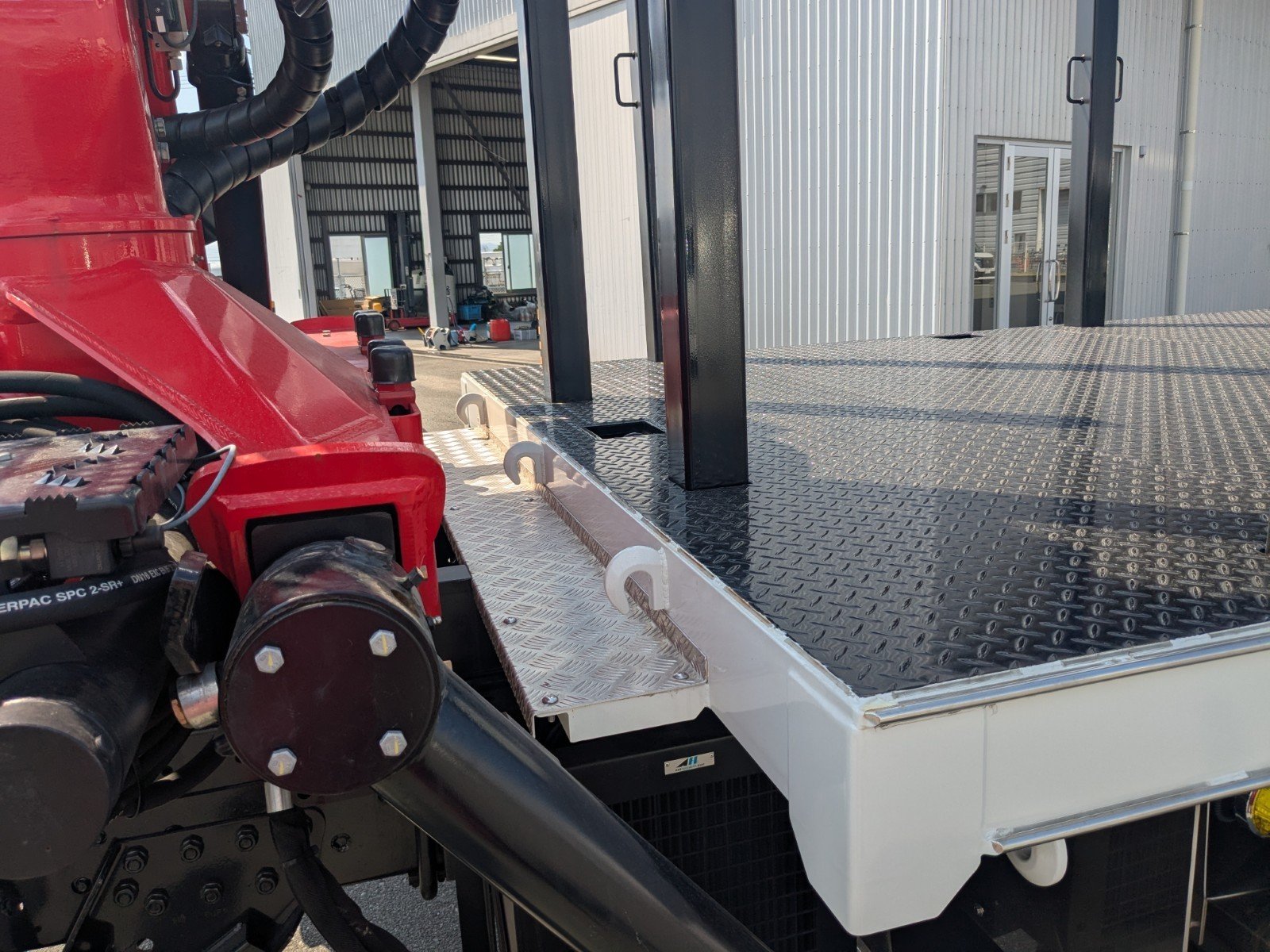 vehicle_image_20260515093444GwtXfgFp97.jpg