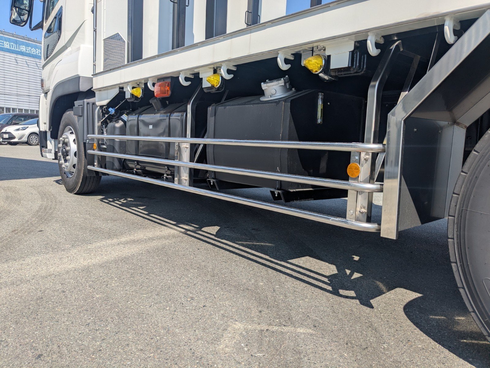 vehicle_image_20260515093444UWHJvLkruz.jpg