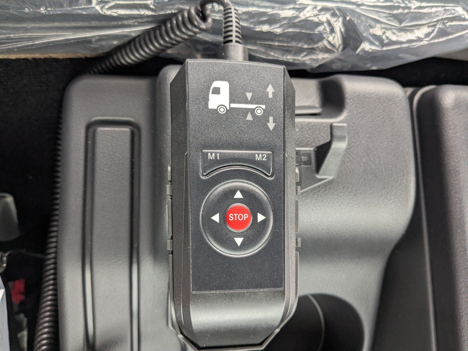 vehicle_image_20260606150257f9aUR4hdvE.jpg