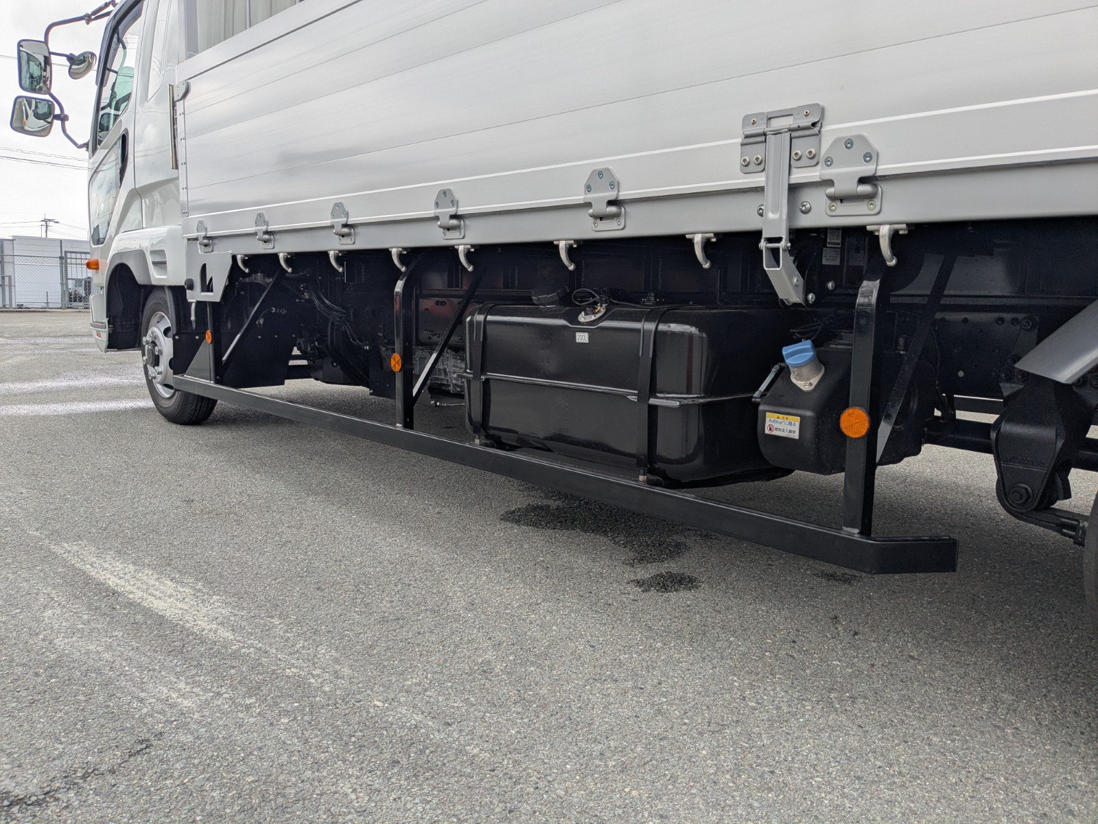 vehicle_image_20260606150257kMllMtqB7N.jpg