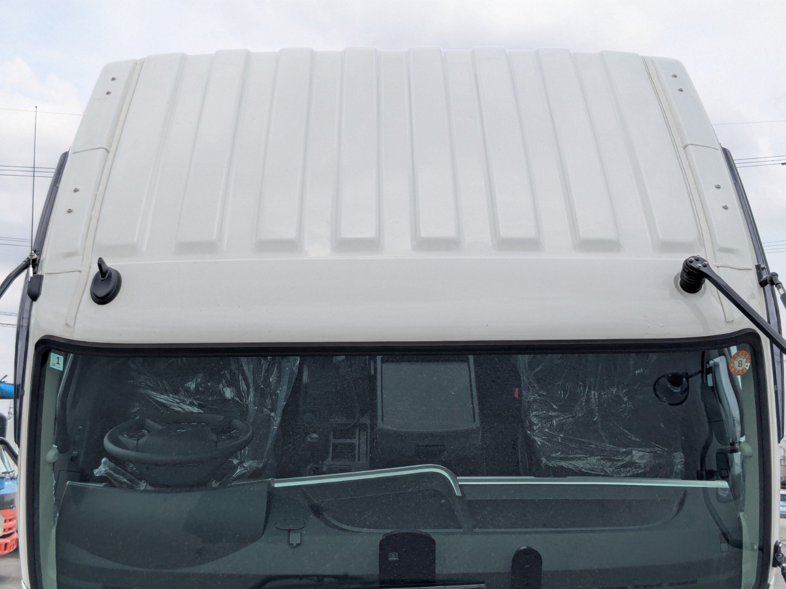 vehicle_image_20260606151043CxWS5n4xDA.jpg