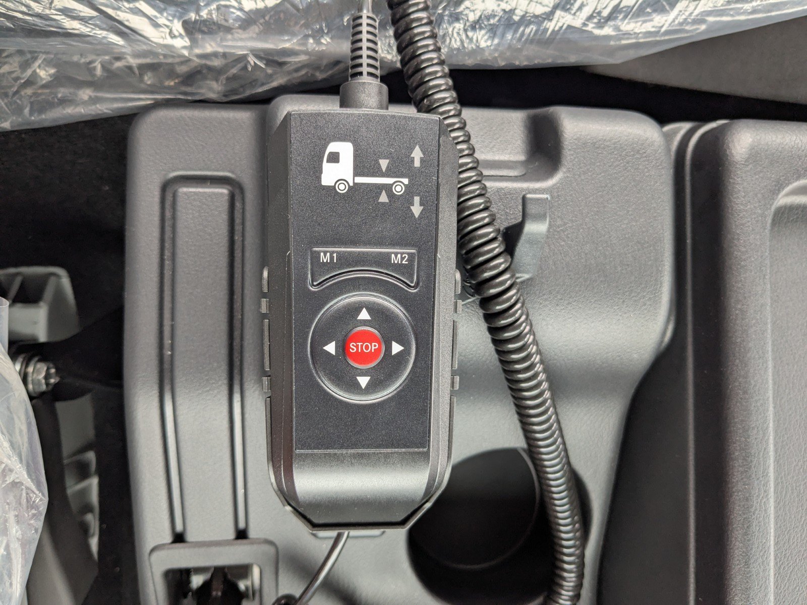 vehicle_image_20260606151043fMdgVOgAqq.jpg