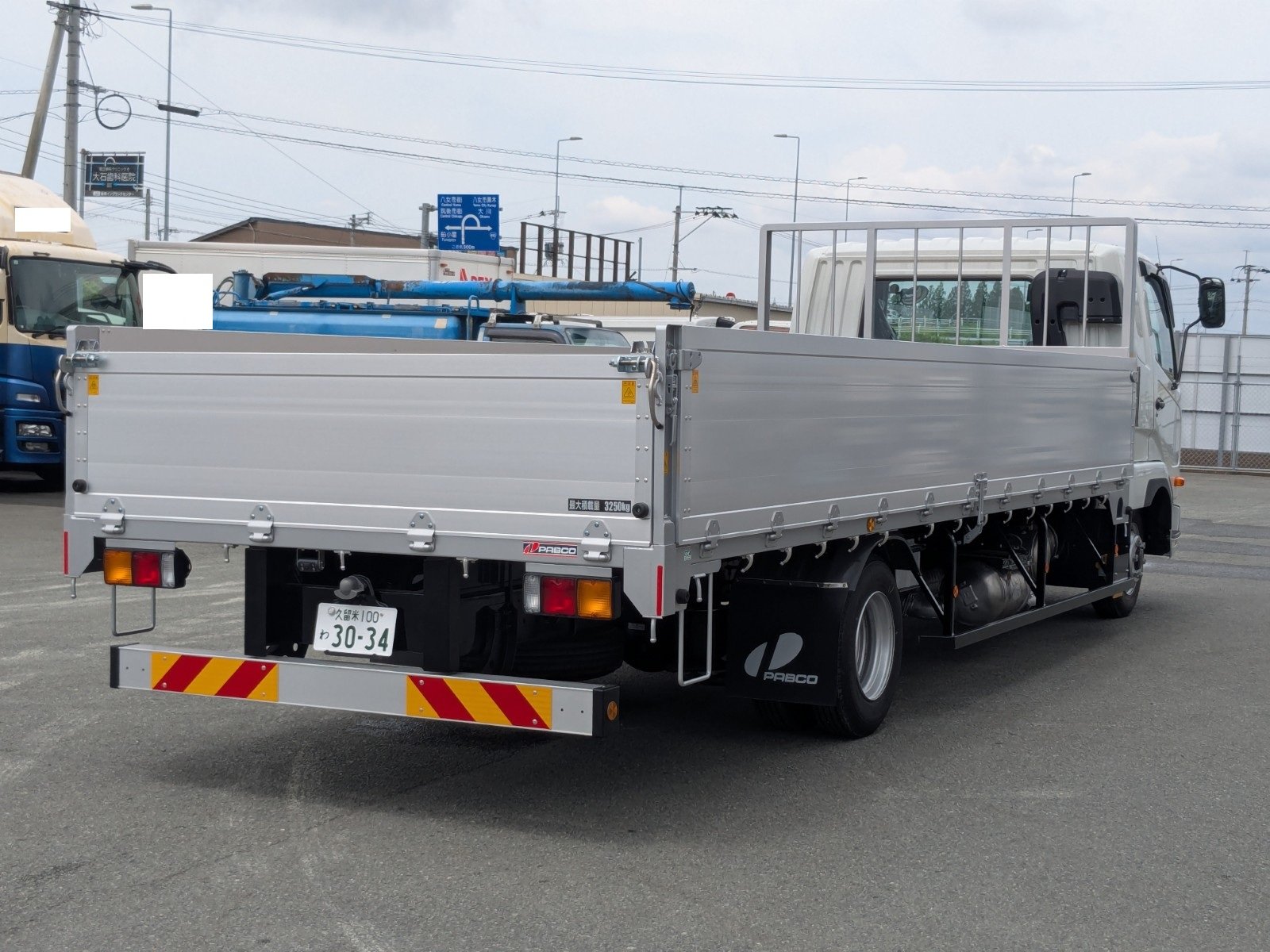 vehicle_image_20260606151355JUbDaXFHDZ.jpg