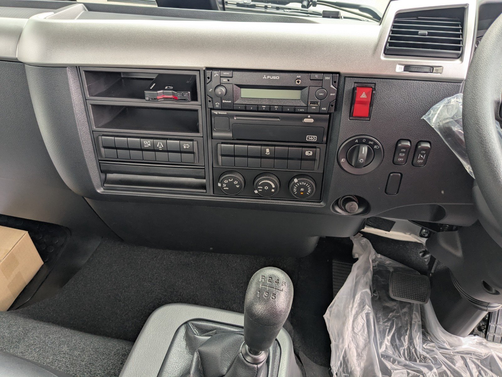 vehicle_image_20260606151711MgAckiuPce.jpg
