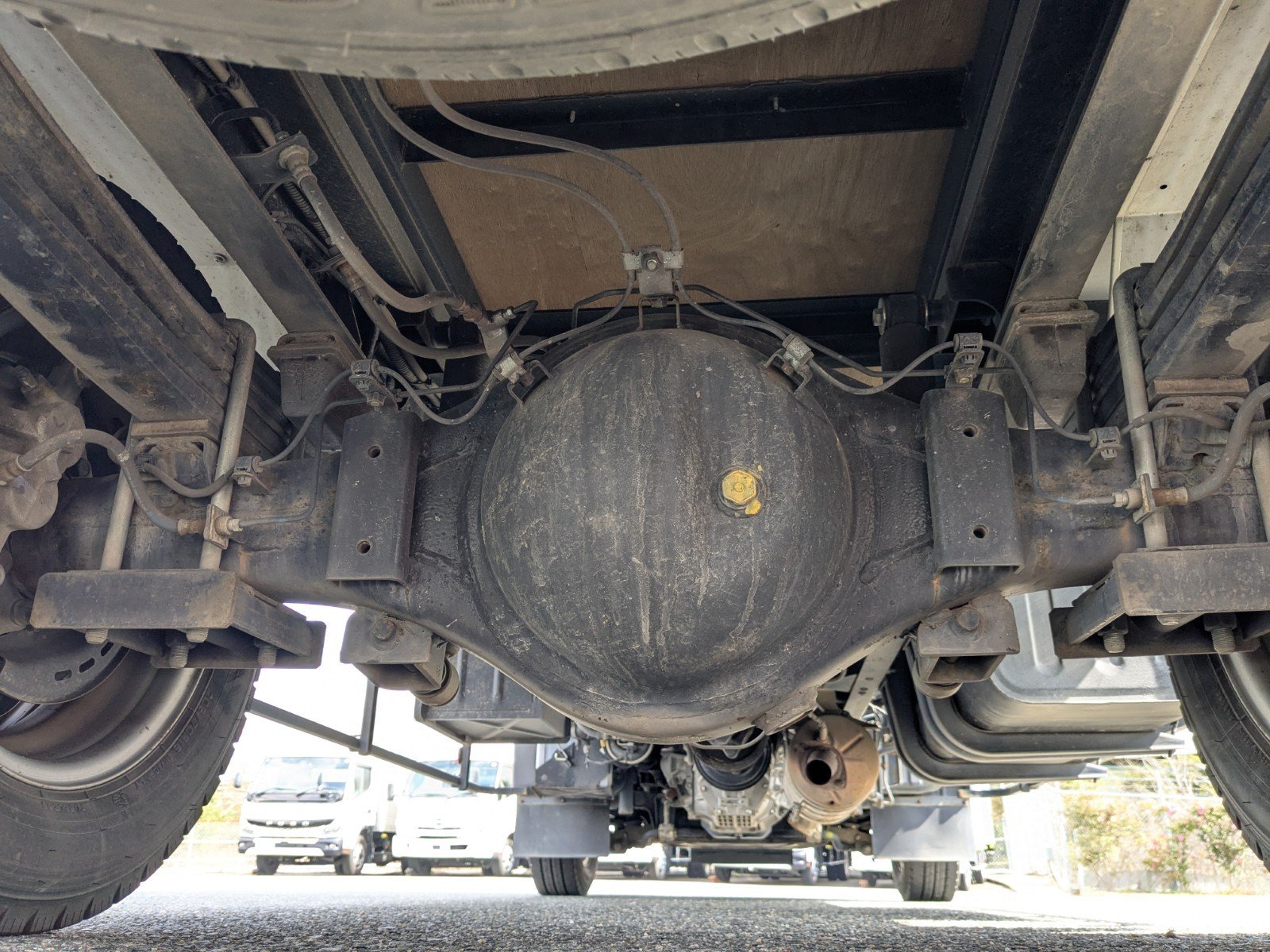 vehicle_image_20260307154245mj5raWn657.jpg