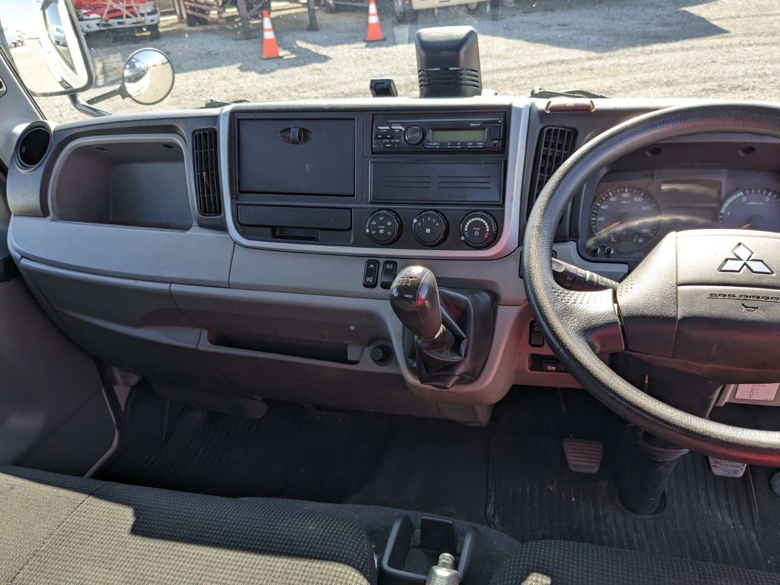 vehicle_image_20260316115511JngV22ardd.jpg